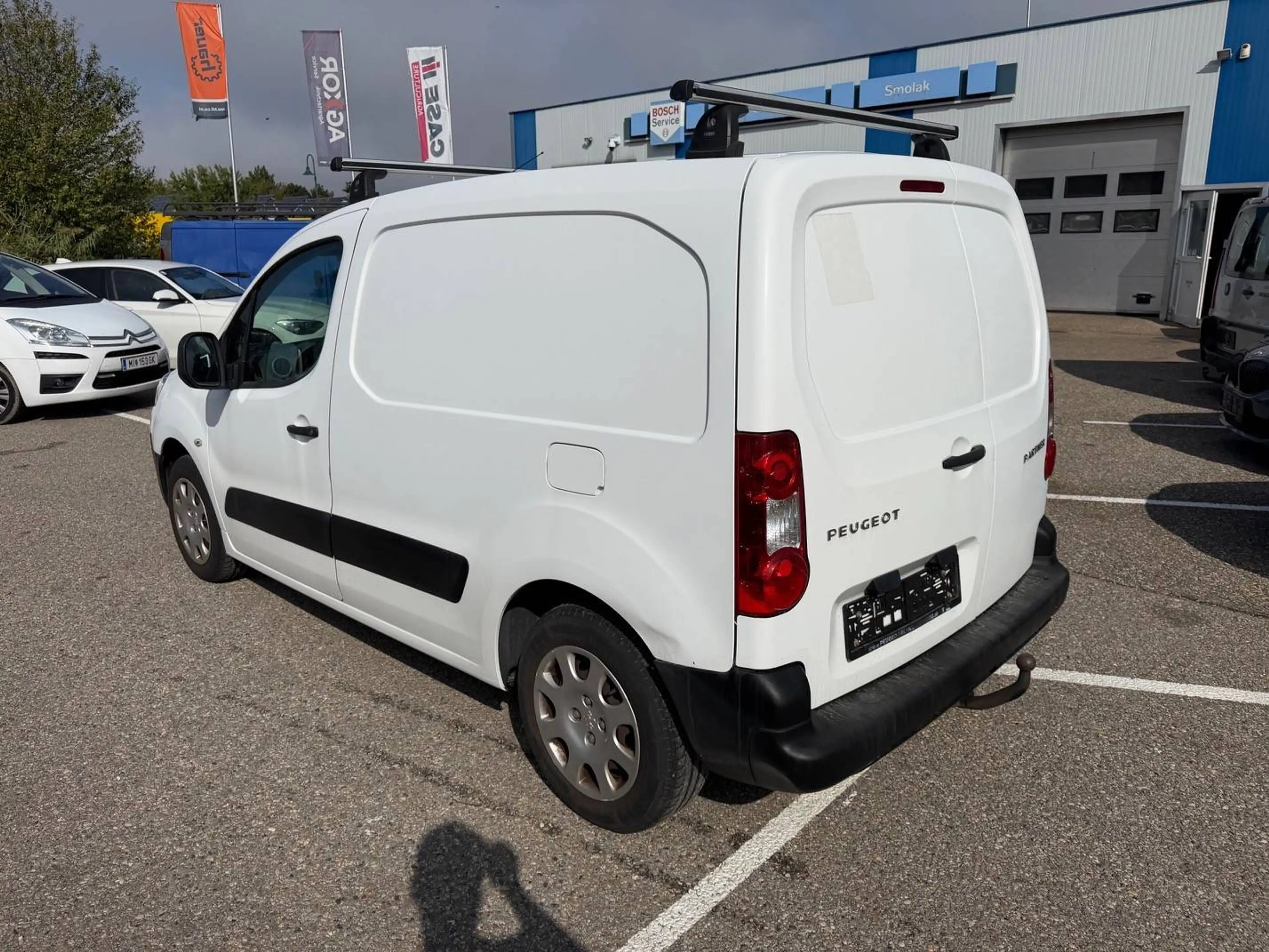 Peugeot Partner L1 Komfort*PickerlNEU*Klima*AHK*Dachträger* — photo 5