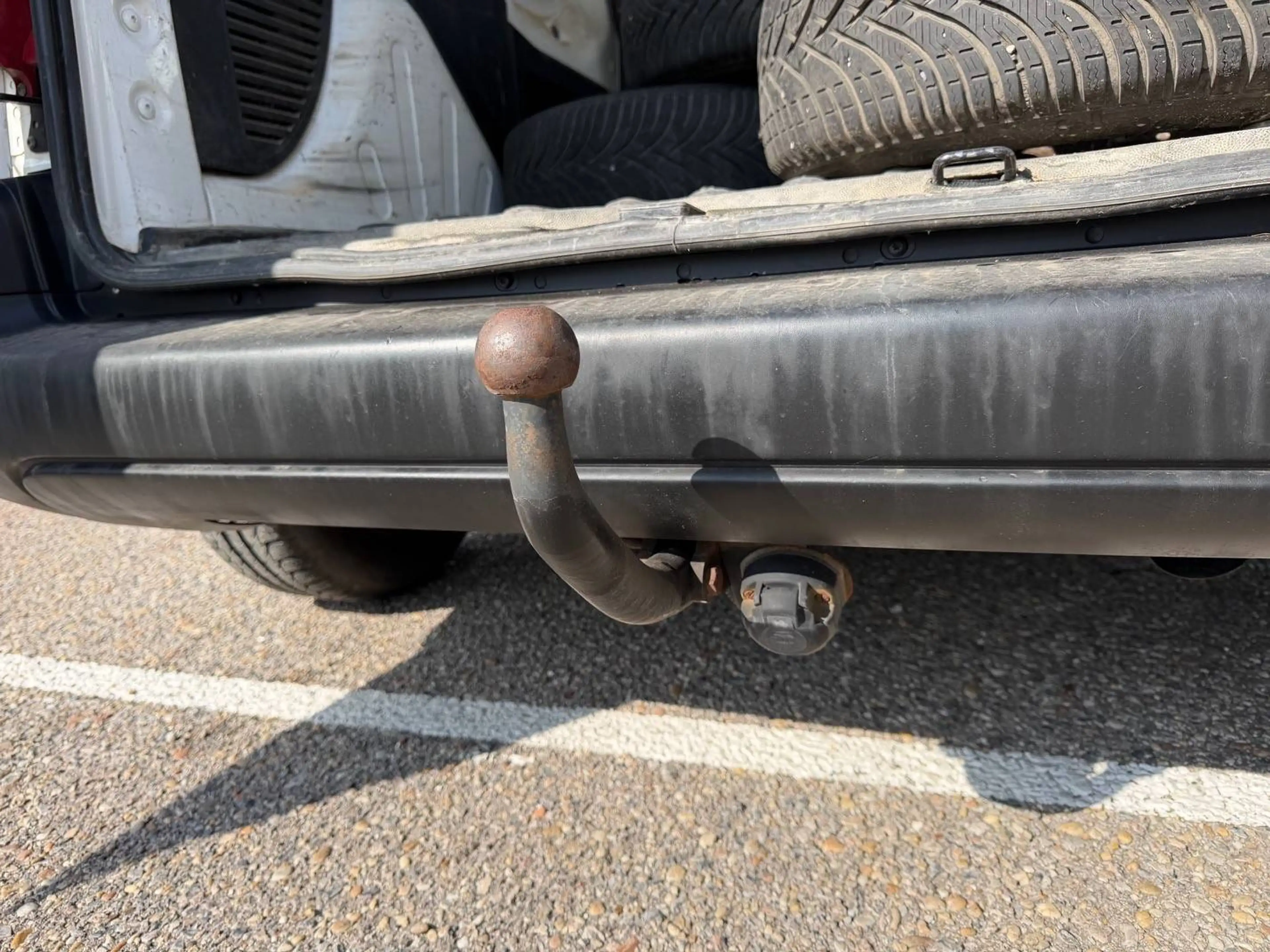 Peugeot Partner L1 Komfort*PickerlNEU*Klima*AHK*Dachträger* — photo 14