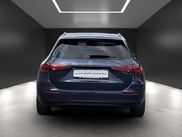 Mercedes-Benz C-Class view 10