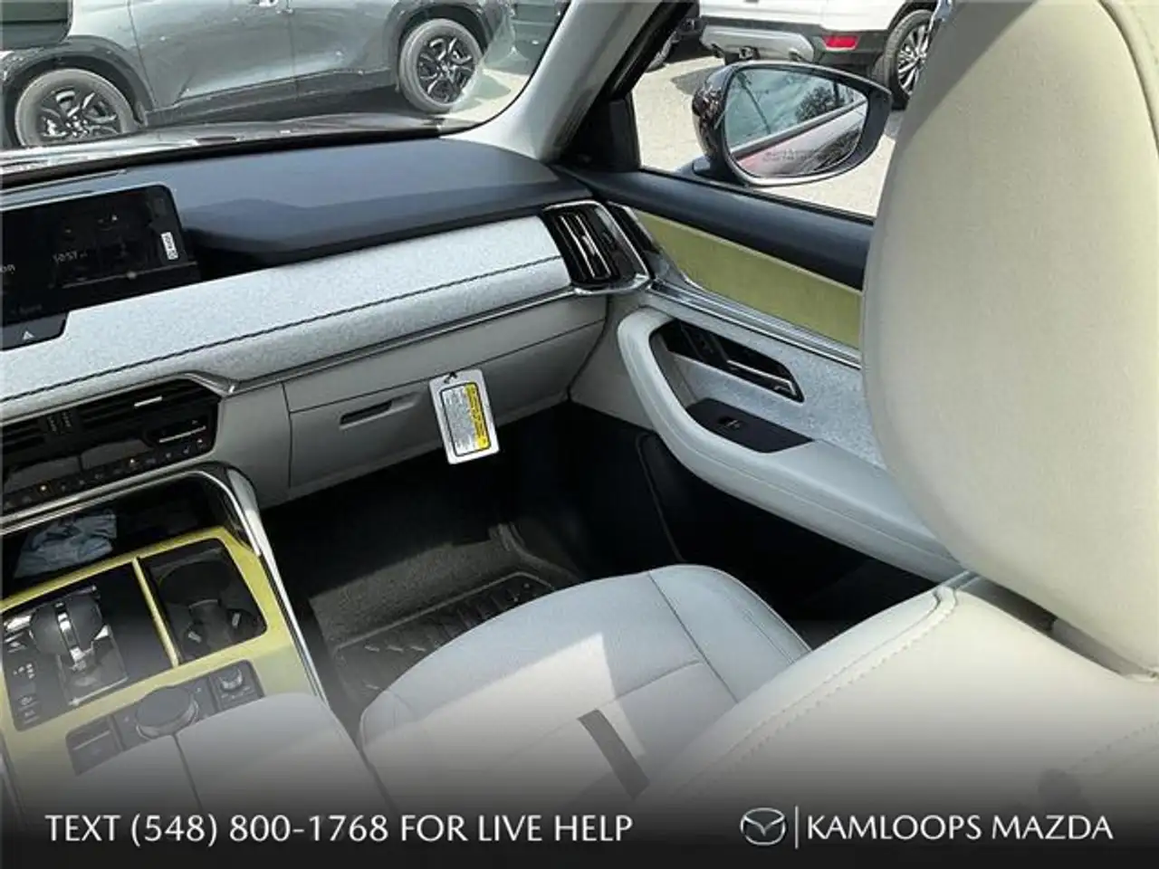 Mazda CX-90 PHEV снимка Mazda CX-90 PHEV