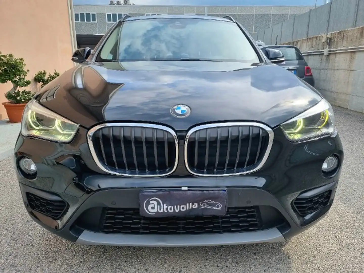 BMW X1 sDrive18d Business Nero - 2