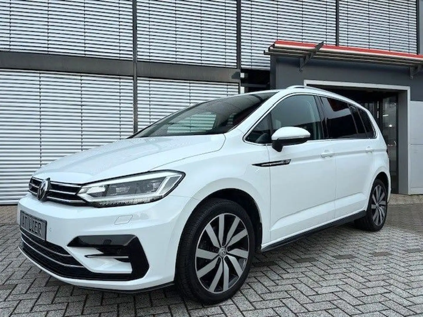 Volkswagen Touran 2.0 TDI DSG R-Line LED ACC STANDHZ AHK Blanc - 1
