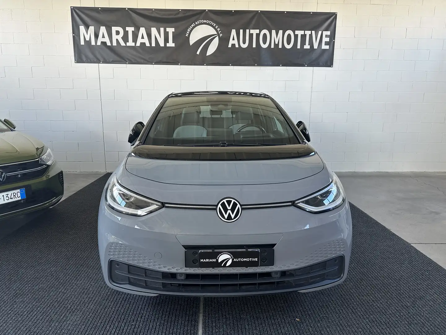 Volkswagen ID.3 58 kWh 1st edition Plus Grau - 1