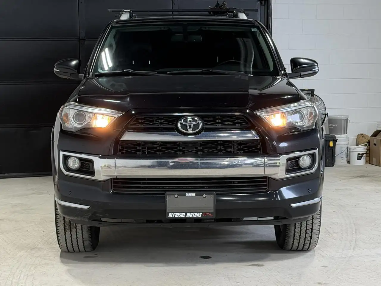 Toyota 4-Runner снимка Toyota 4-Runner
