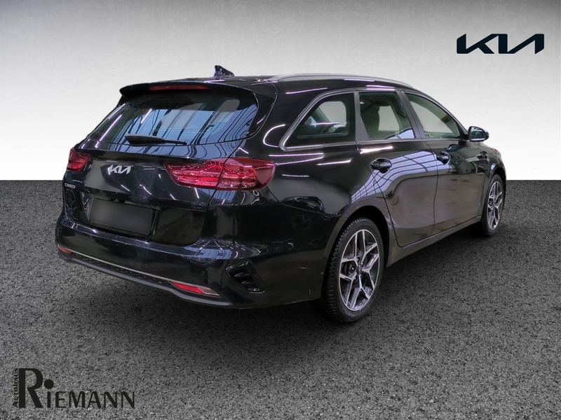 Kia Ceed SW / cee'd SW Ceed Sportswagon 1.5 T-GDI Spirit + JBL Soundsyste — photo 4
