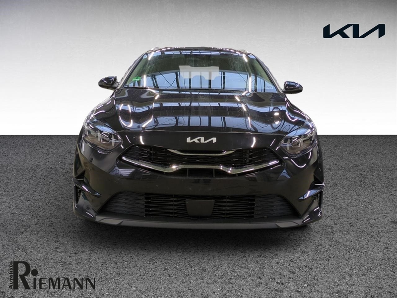 Kia Ceed SW / cee'd SW Ceed Sportswagon 1.5 T-GDI Spirit + JBL Soundsyste — photo 2