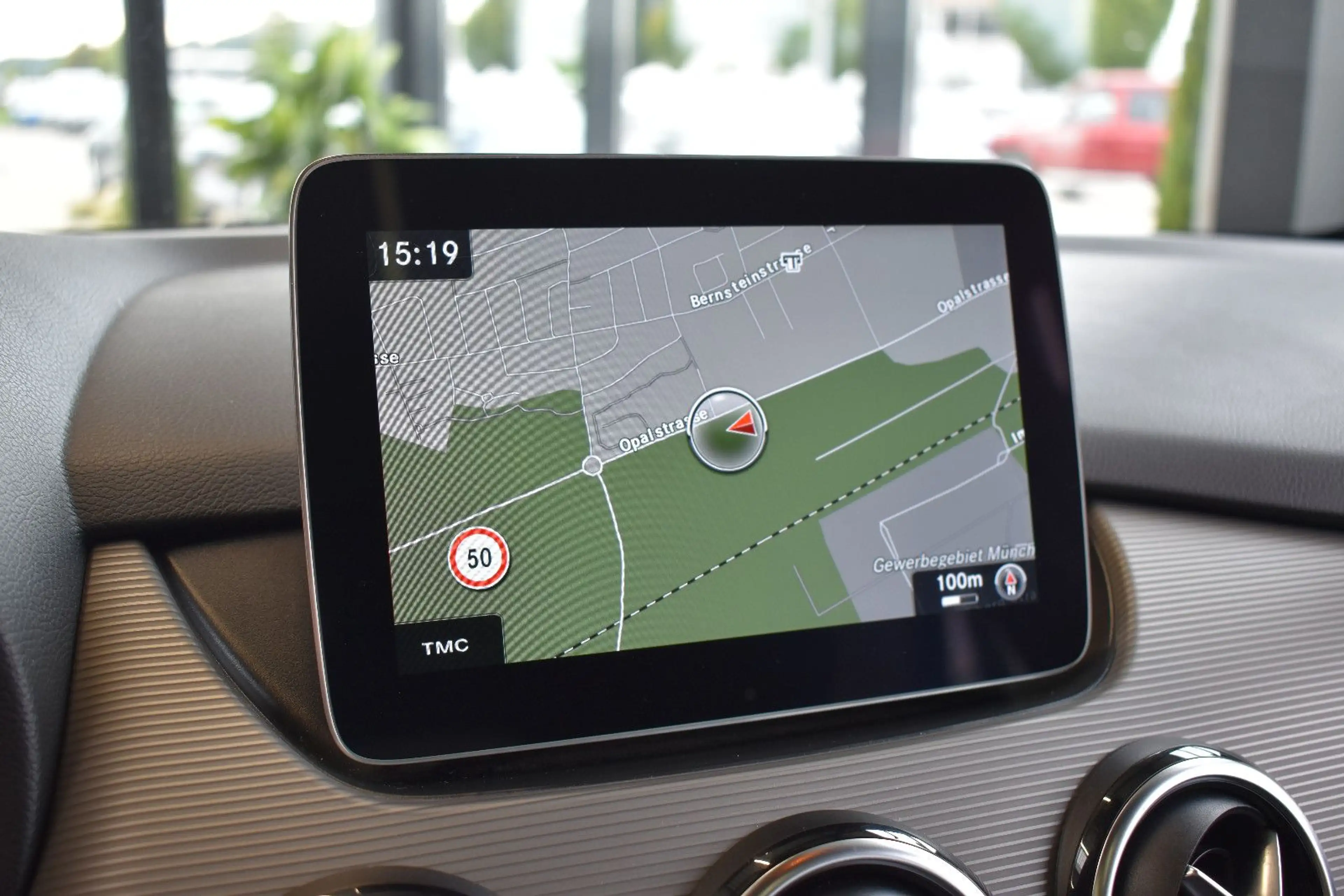 Mercedes-Benz B 200 CDI Style 7G-DCT LED~Panorama~Navi3D — photo 14