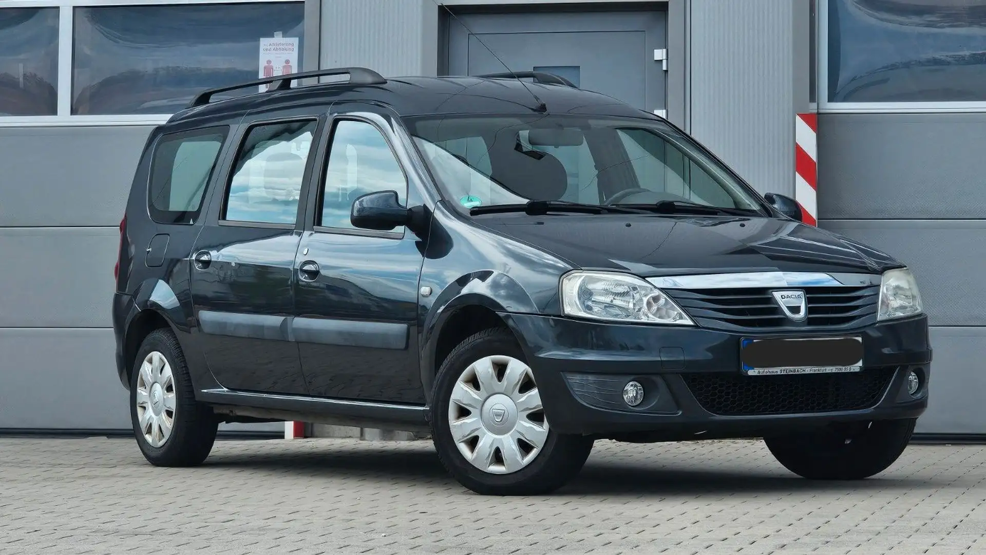 Dacia Logan MCV Kombi Laureate II Grau - 1
