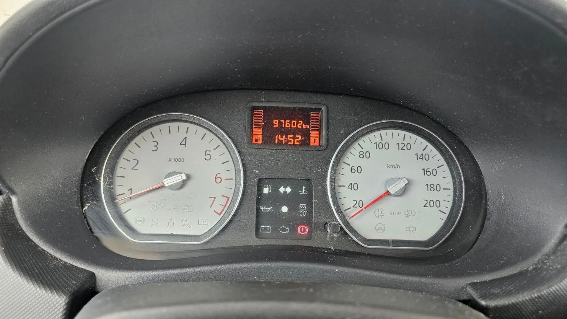 Dacia Logan MCV Kombi Laureate II Grau - 2