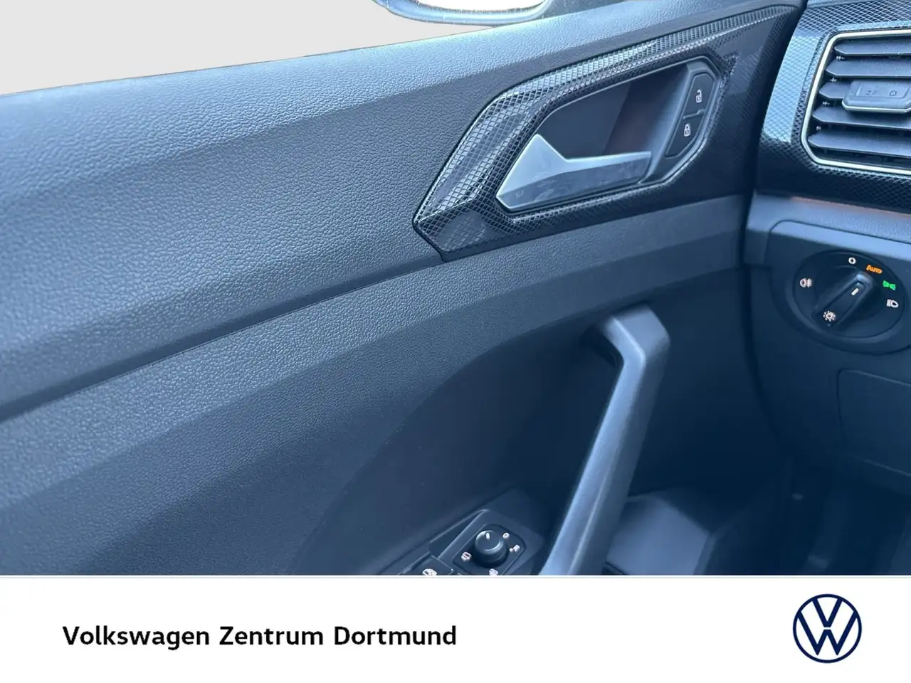 Volkswagen T-Cross 1.0 GOAL ACC NAVI ALU CARPLAY SITZHEIZ. 18