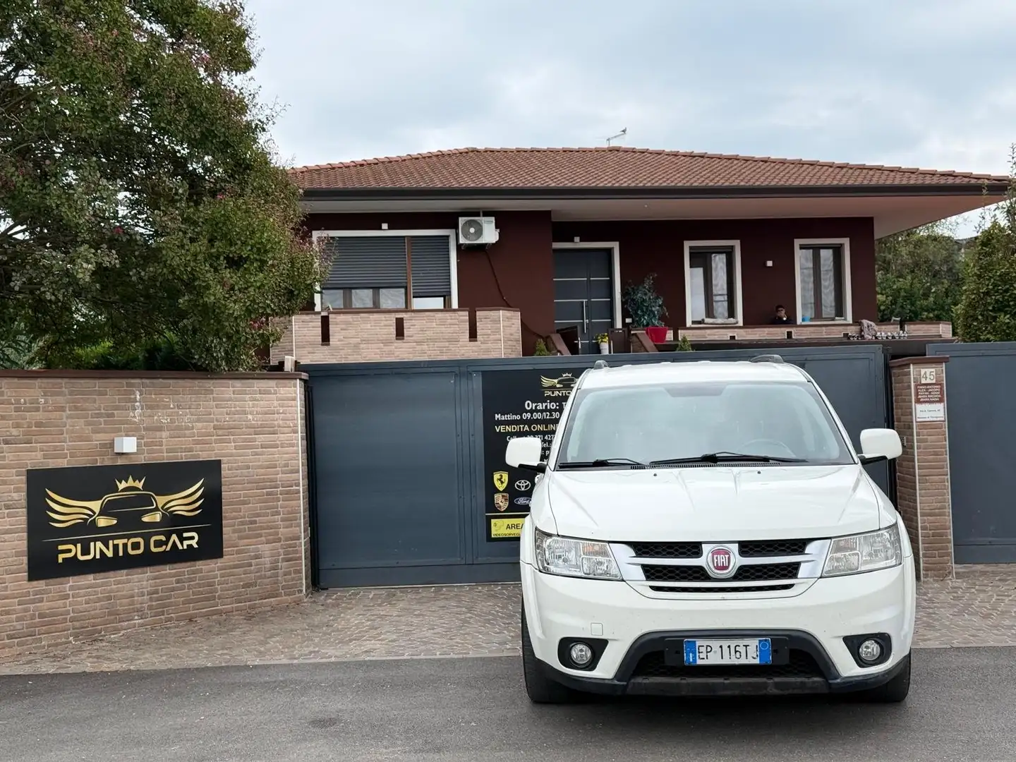 Fiat Freemont Freemont 2.0 mjt 16v Lounge 140cv Bianco - 1