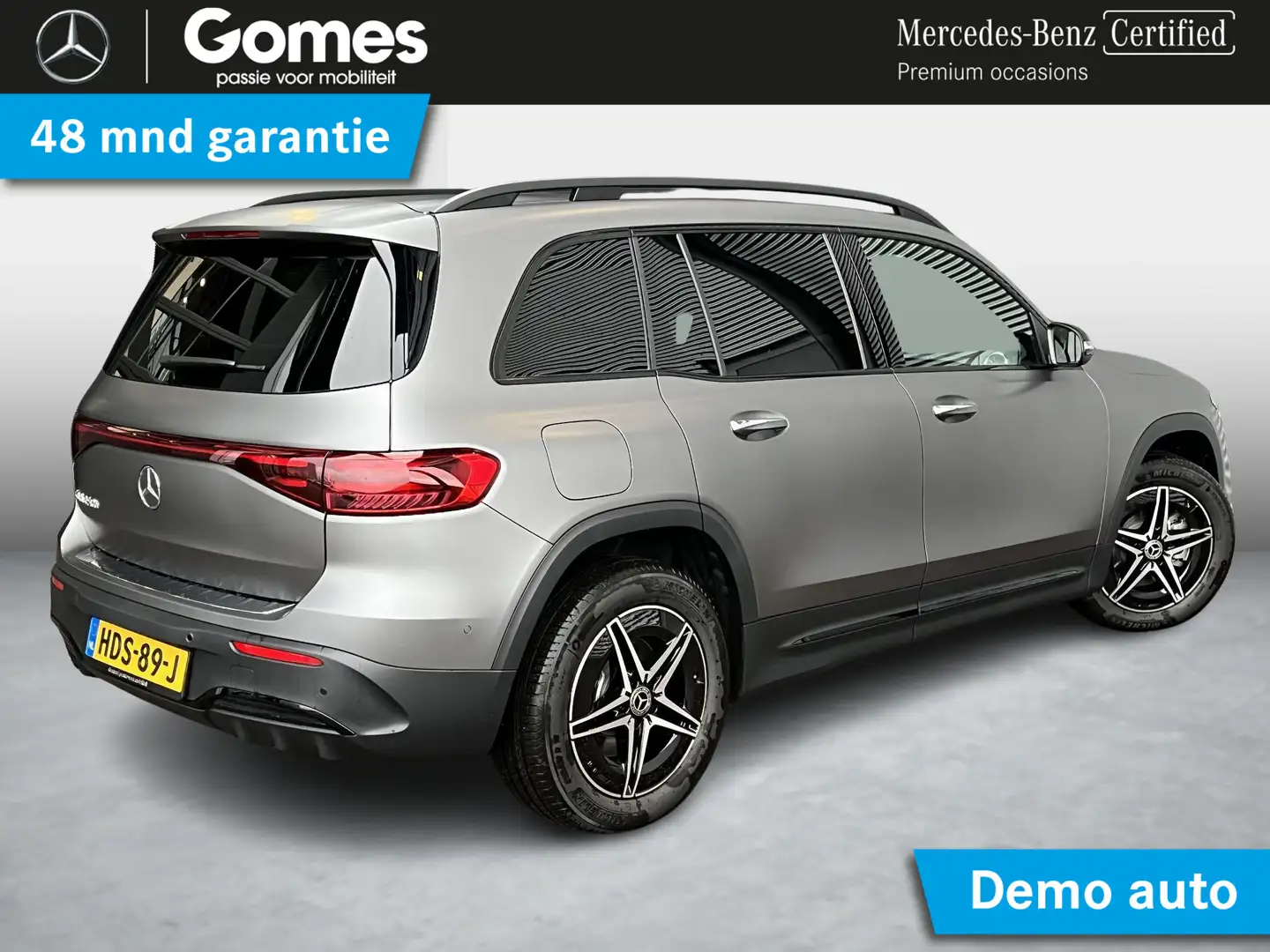 Mercedes-Benz EQB 250 250+ AMG Line | Mat Grijs | Night Pakket | Panoram Grijs - 2