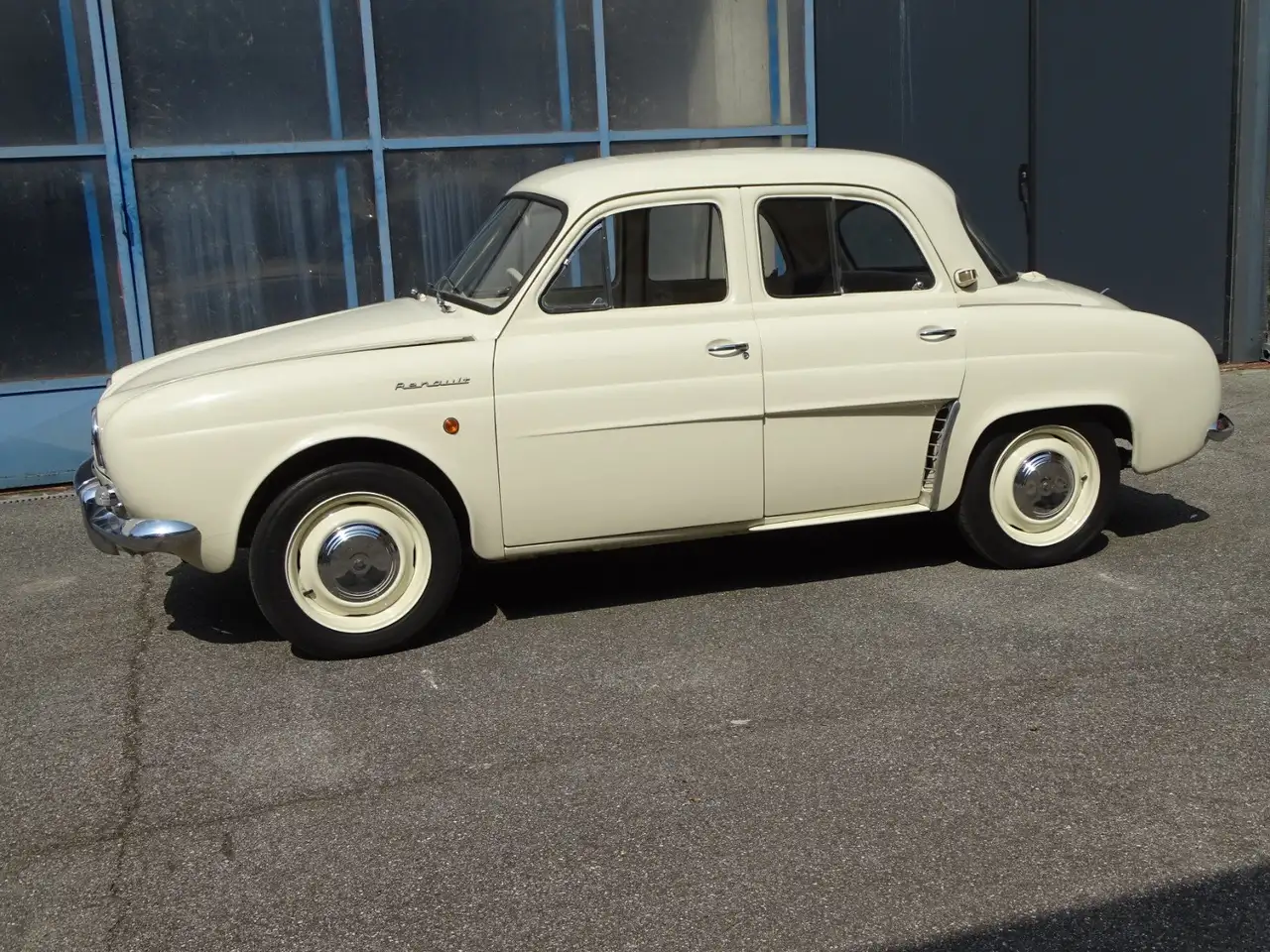 Renault, foto 2