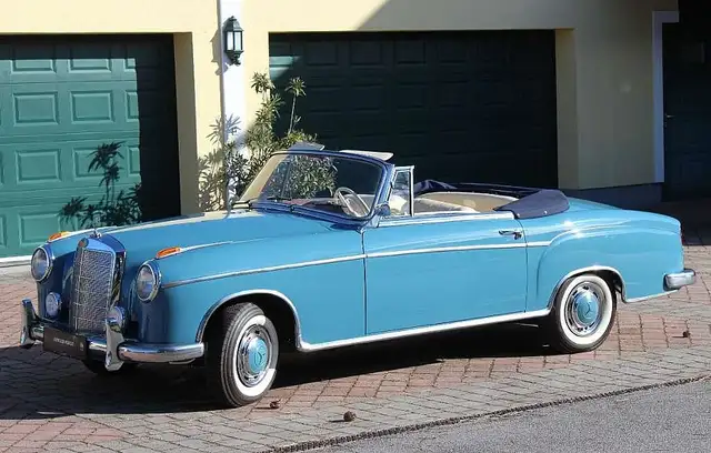 Mercedes-Benz S 220 Ponton Cabriolet, vollrestauriert