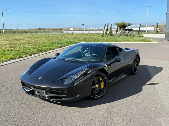 Ferrari 458 Italia V8 4.5 570 ch - Racing Seats - Volant LED
