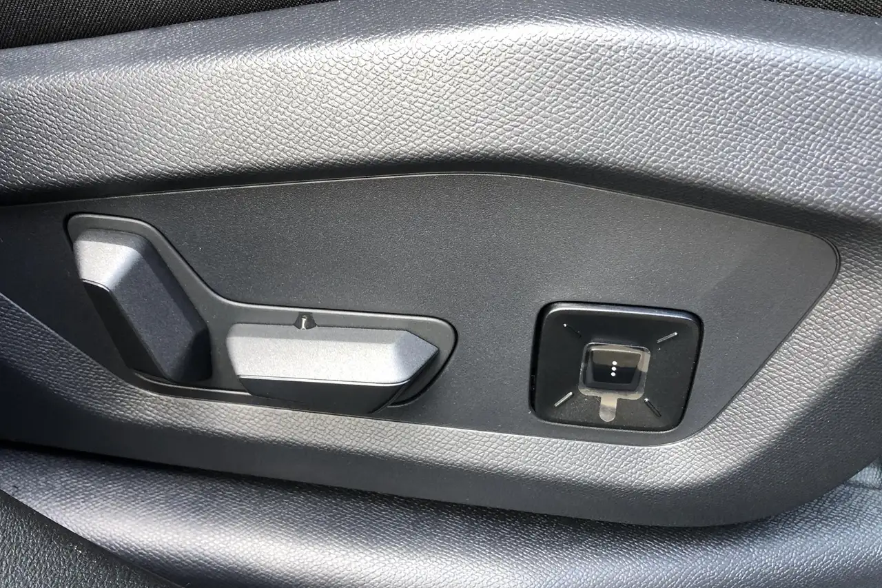 Jeep Compass 2026 — фото 13