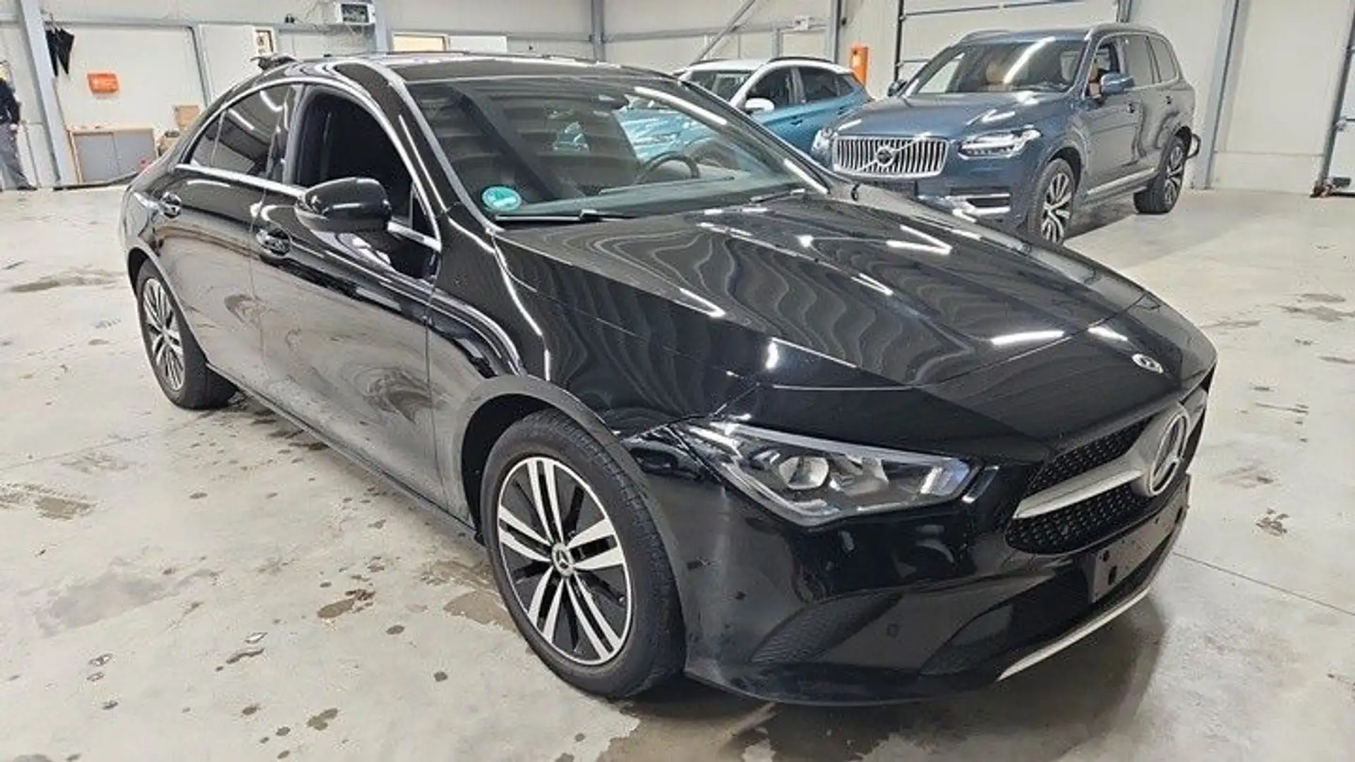 Mercedes-Benz CLA 220 d Coupe PANO*WIDE*LED*MOD23*RÜCKKAM*CARPL Schwarz - 2