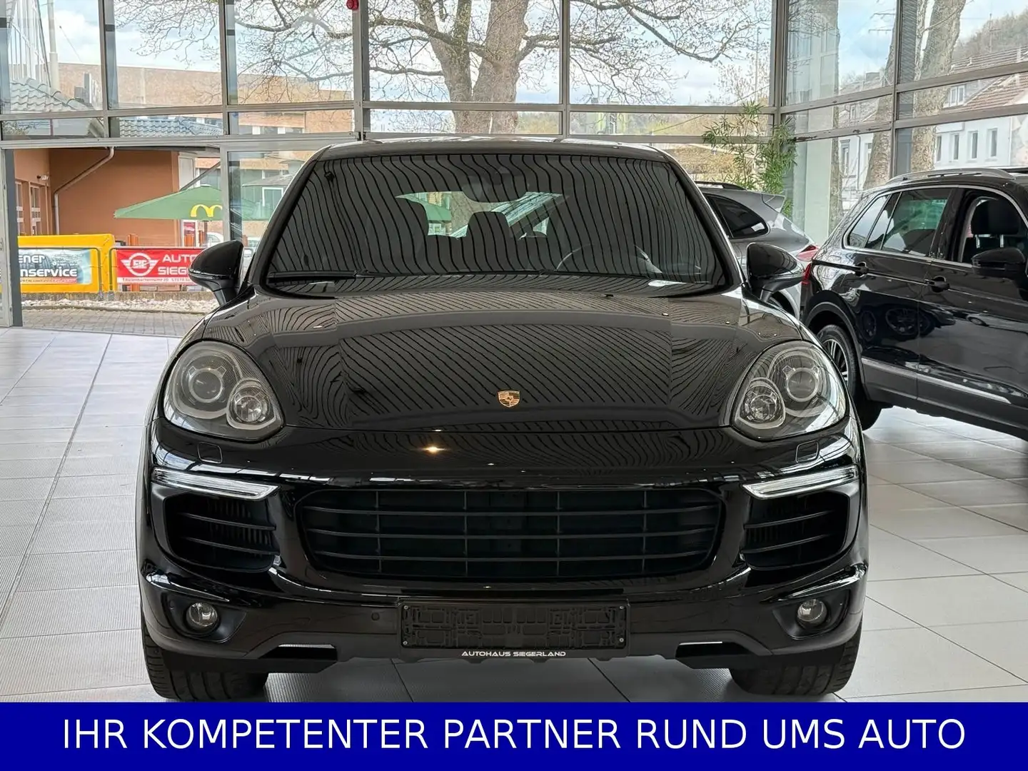 Porsche Cayenne Diesel/Navi/PDC/PANORAMA Schwarz - 2