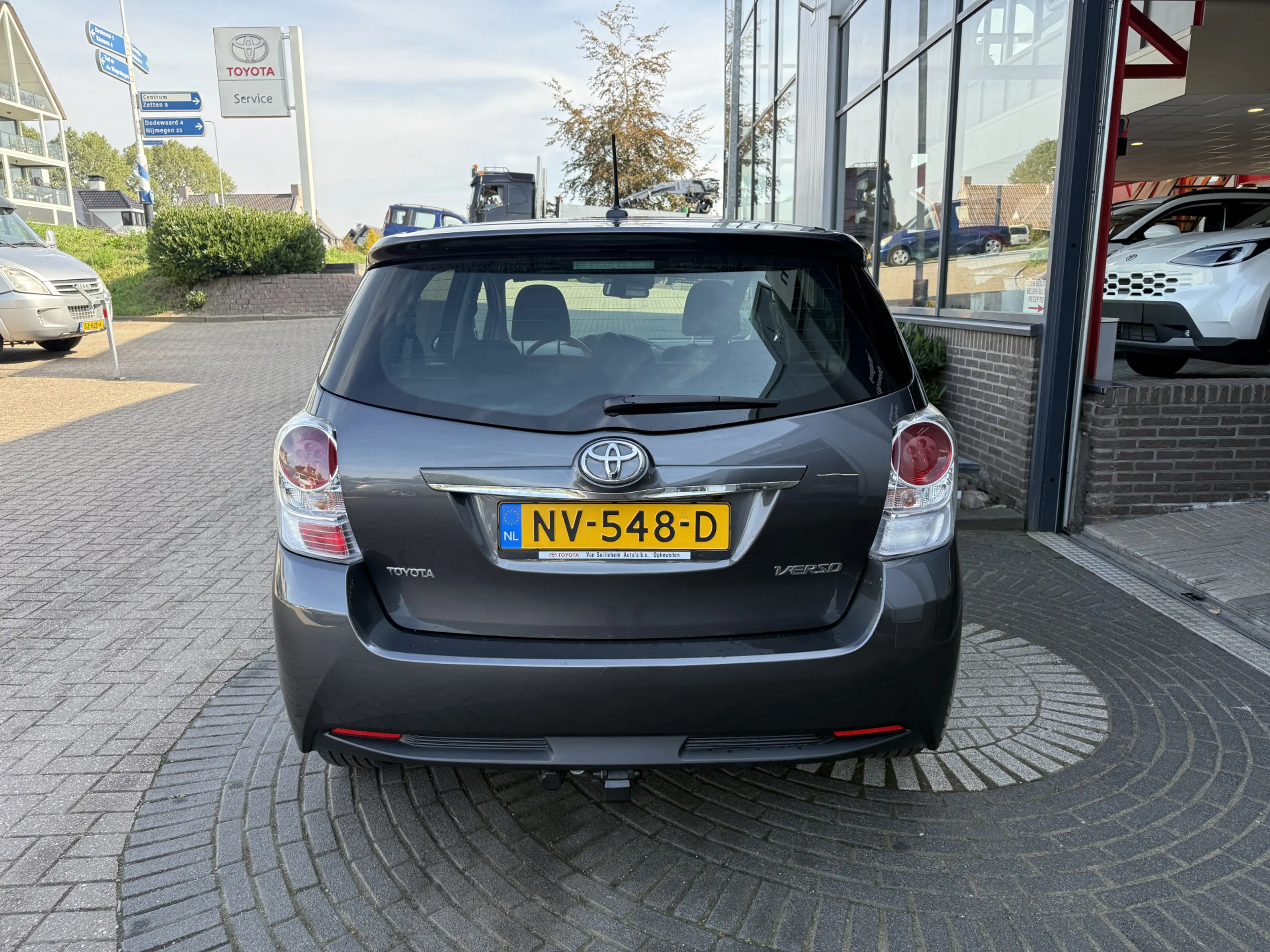 Toyota Verso 1.8 VVT-i Dynamic — photo 5