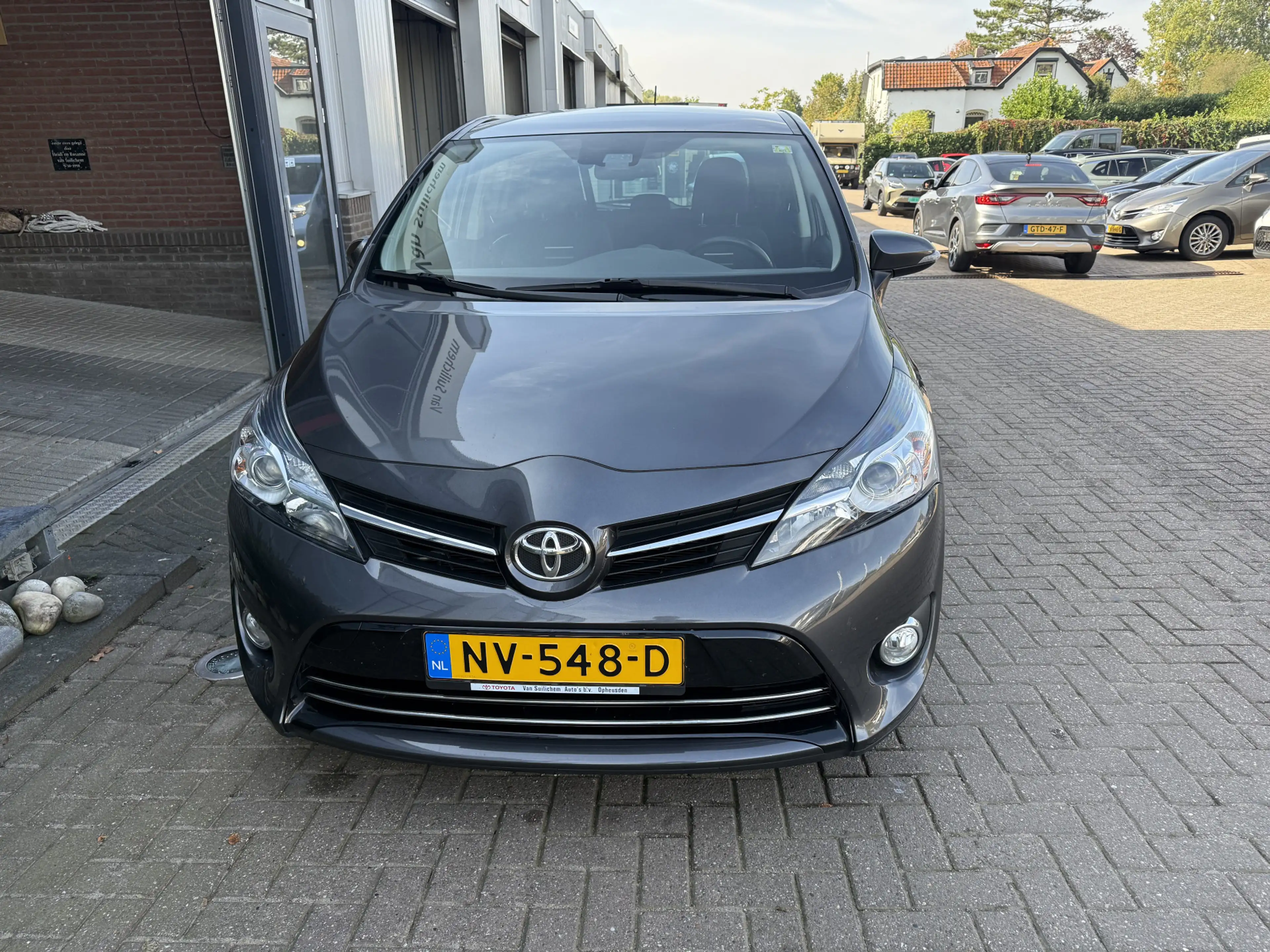 Toyota Verso 1.8 VVT-i Dynamic — photo 6