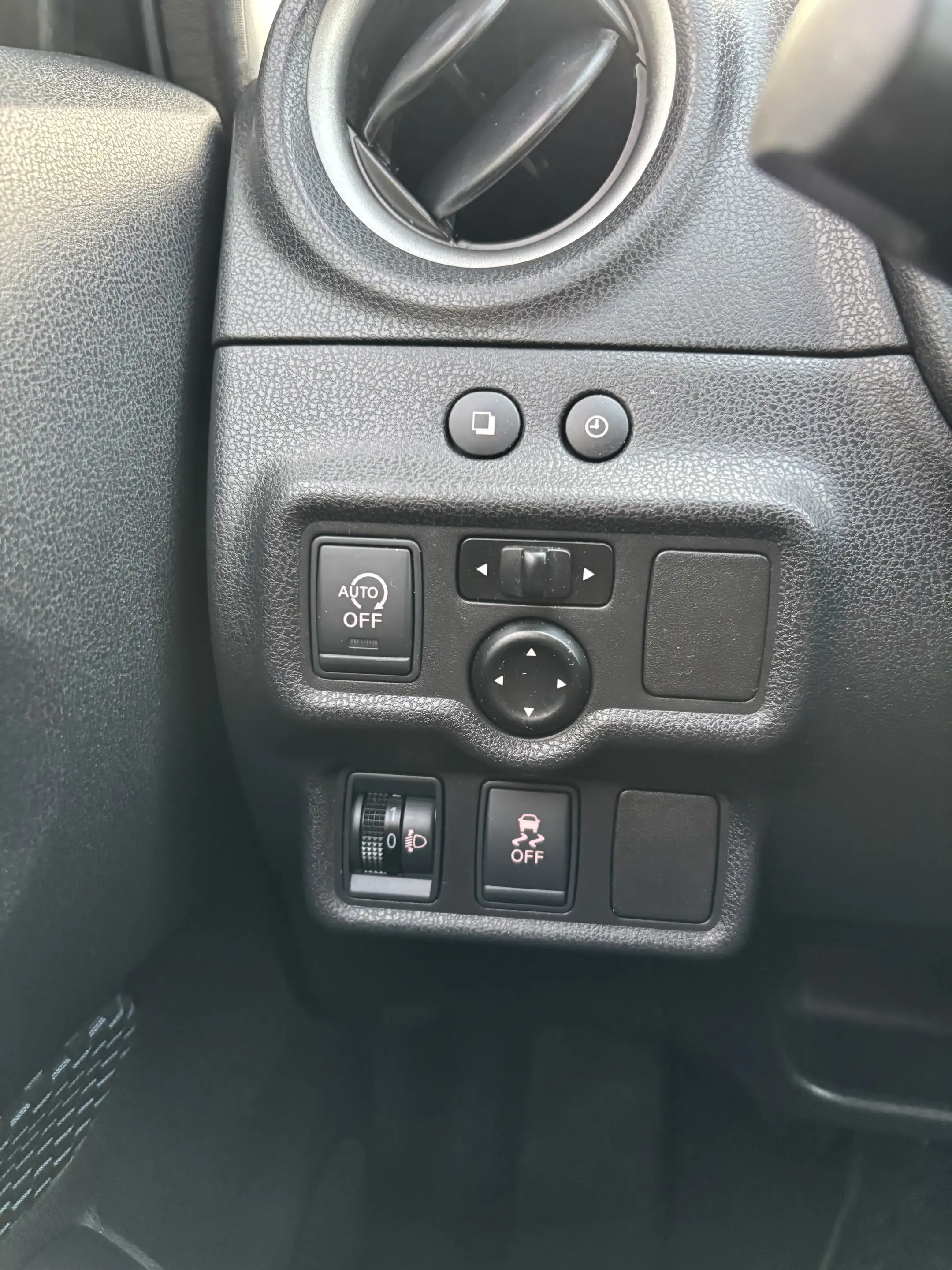 Nissan Note 1.2 Acenta 5-Drs 137.000KM 2015 — photo 13
