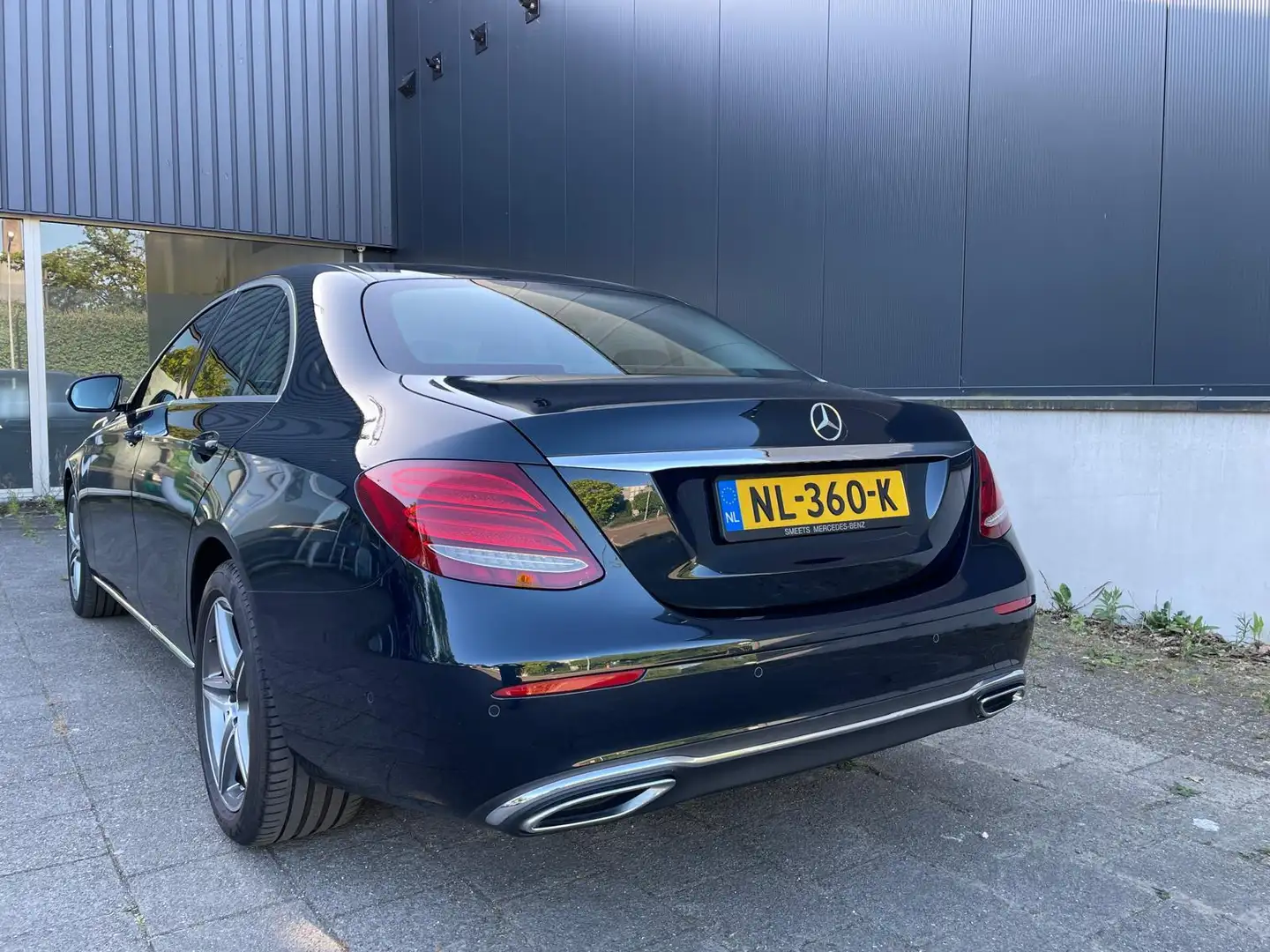 Mercedes-Benz E 200 Business Solution,wide screen,AMG velgen,stoelverw Vert - 2
