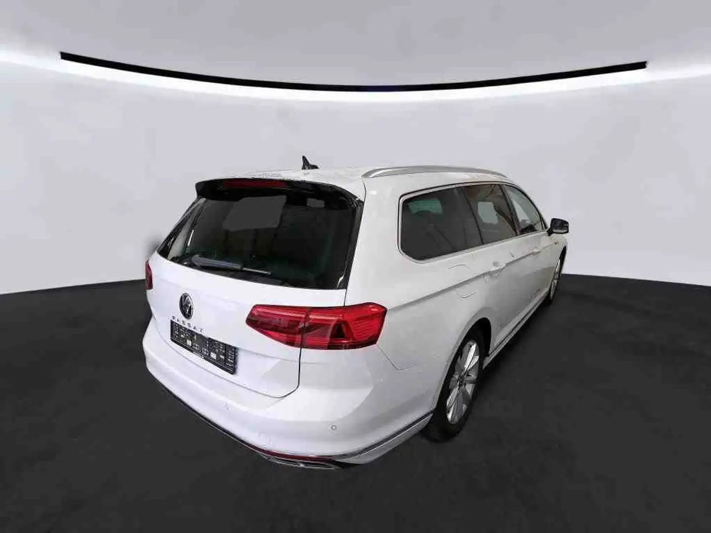 Volkswagen Passat Variant 2.0 TDI DSG BUSINESS PANO STDHZG AHK IQ.LIGHT Weiß - 2