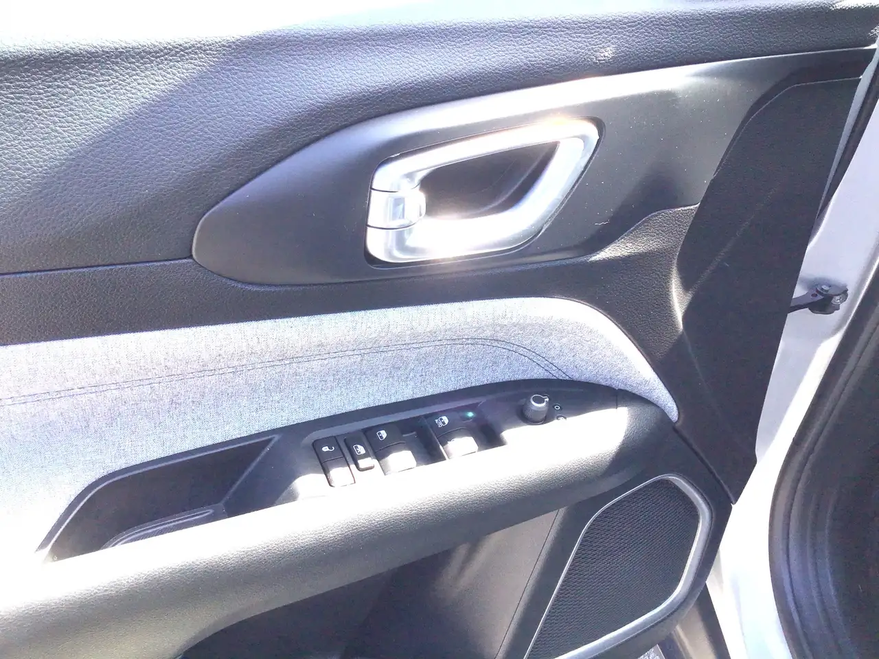 Jeep Compass снимка Jeep Compass