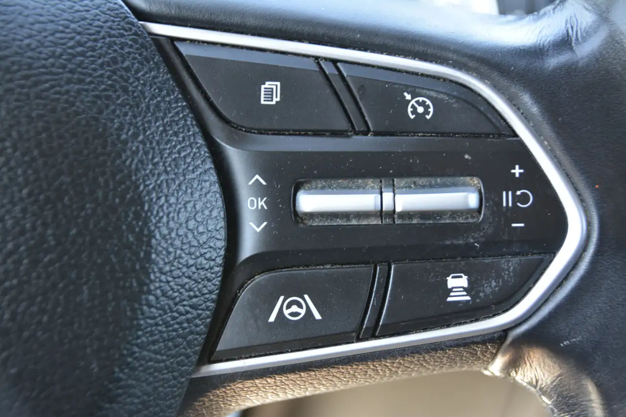 Hyundai SANTA FE снимка Hyundai SANTA FE