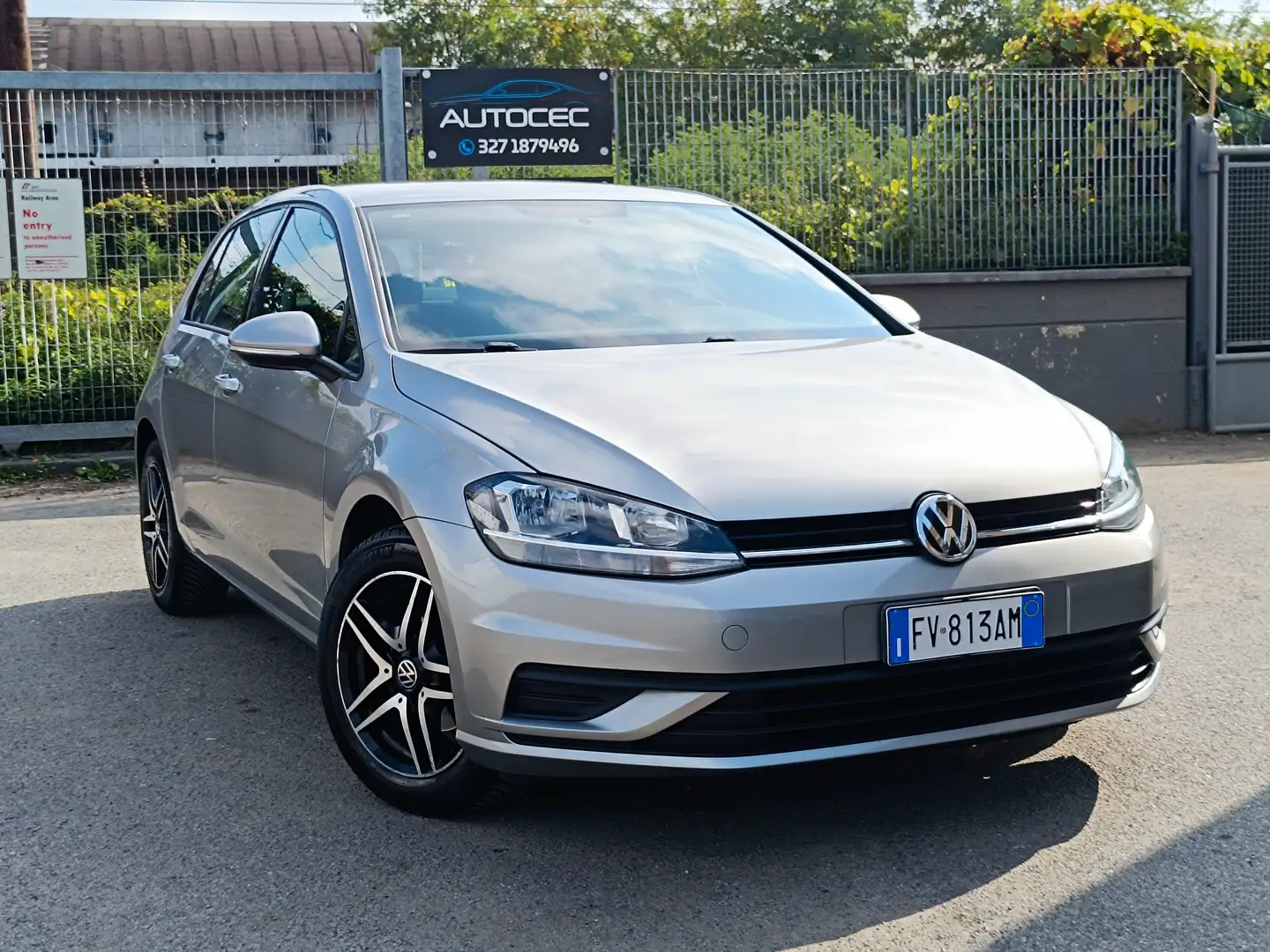 Volkswagen Golf Golf VII 2019 5p 1.0 tsi Trendline Tech Bronzo - 1