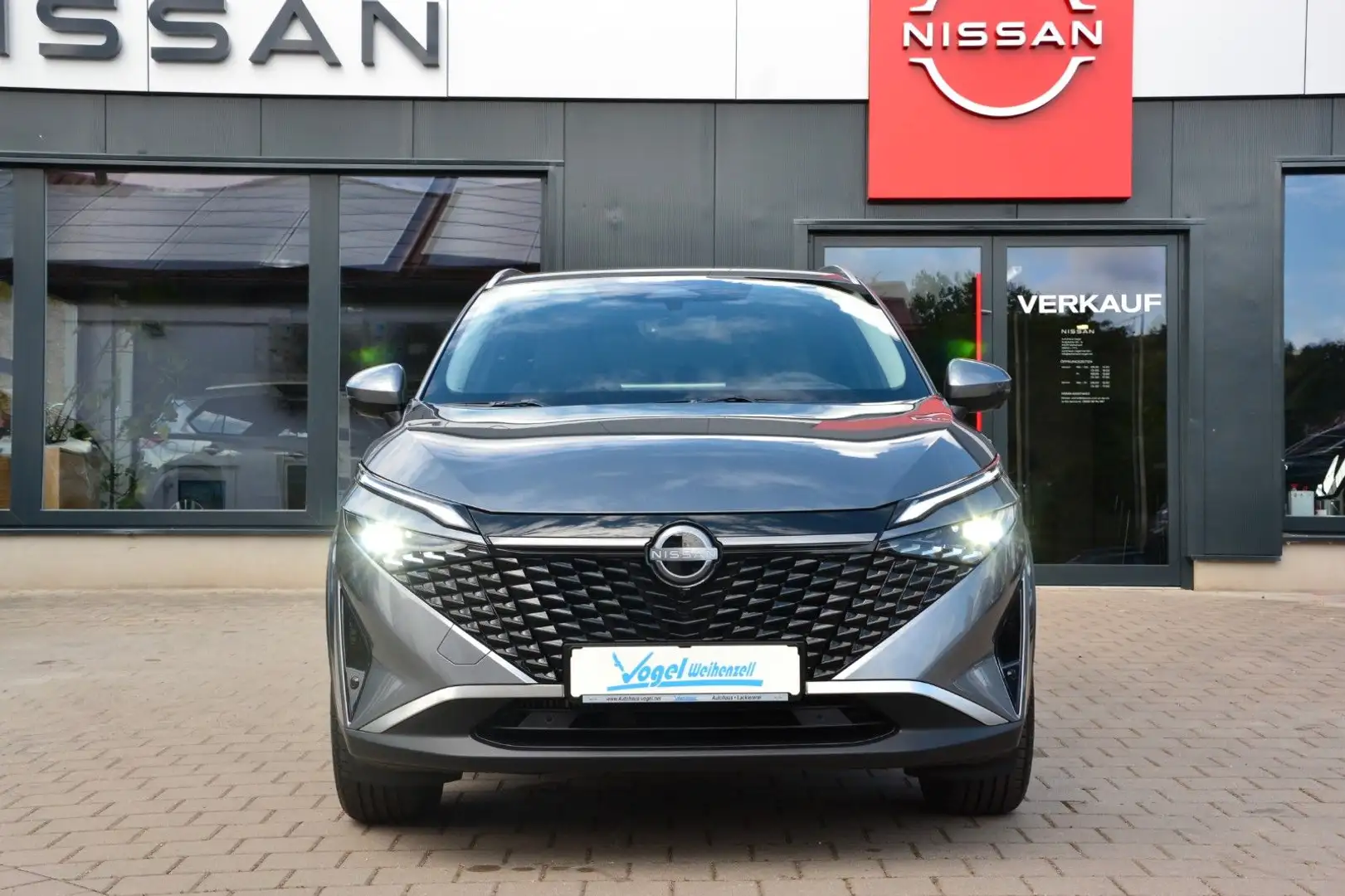 Nissan Qashqai 1.3 DIG-T MHEV 4x2 N-Connecta Grau - 1