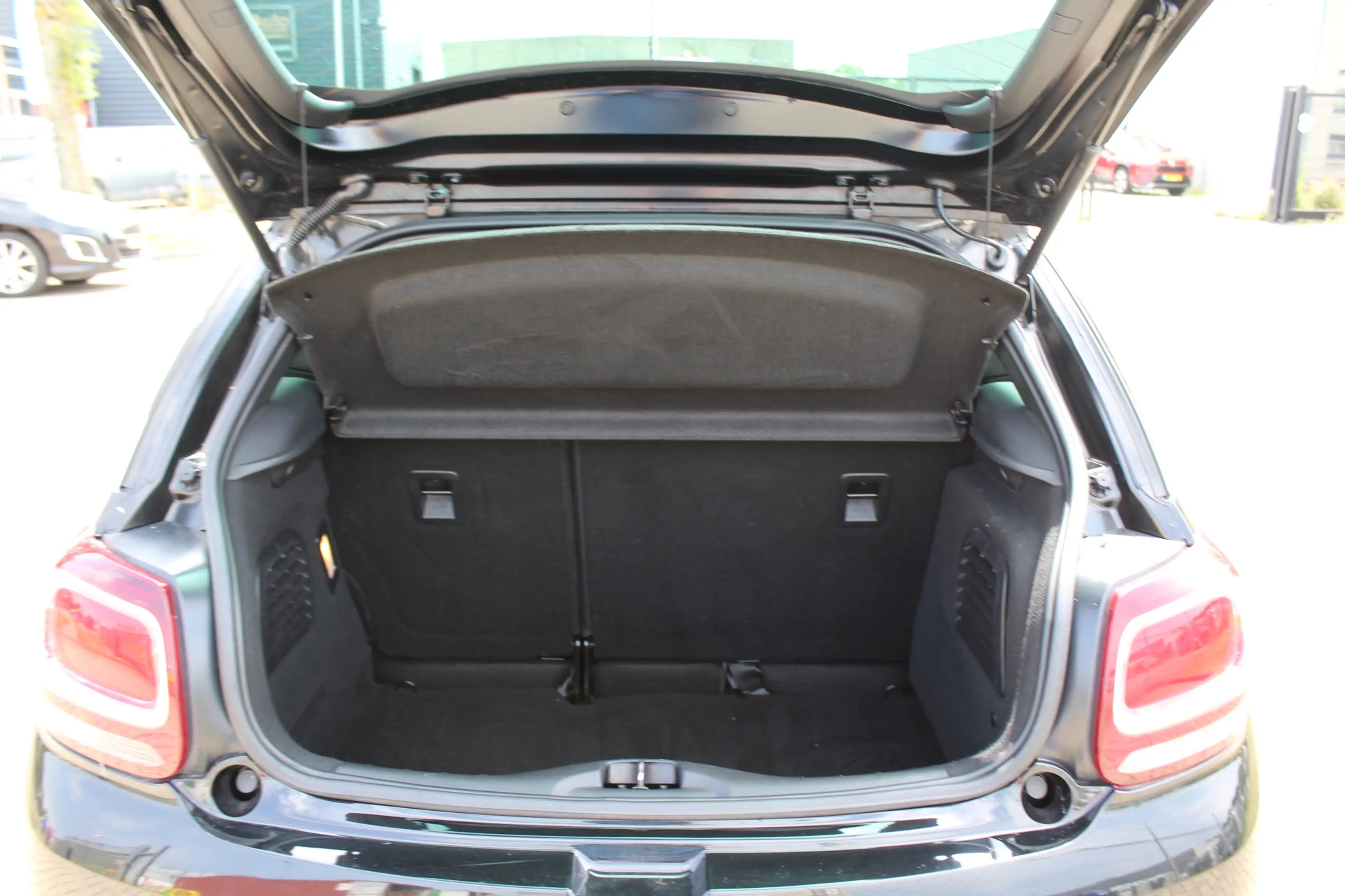DS Automobiles DS 3 1.2 PureTech So Chic nap clima cruise navi sensore — photo 16