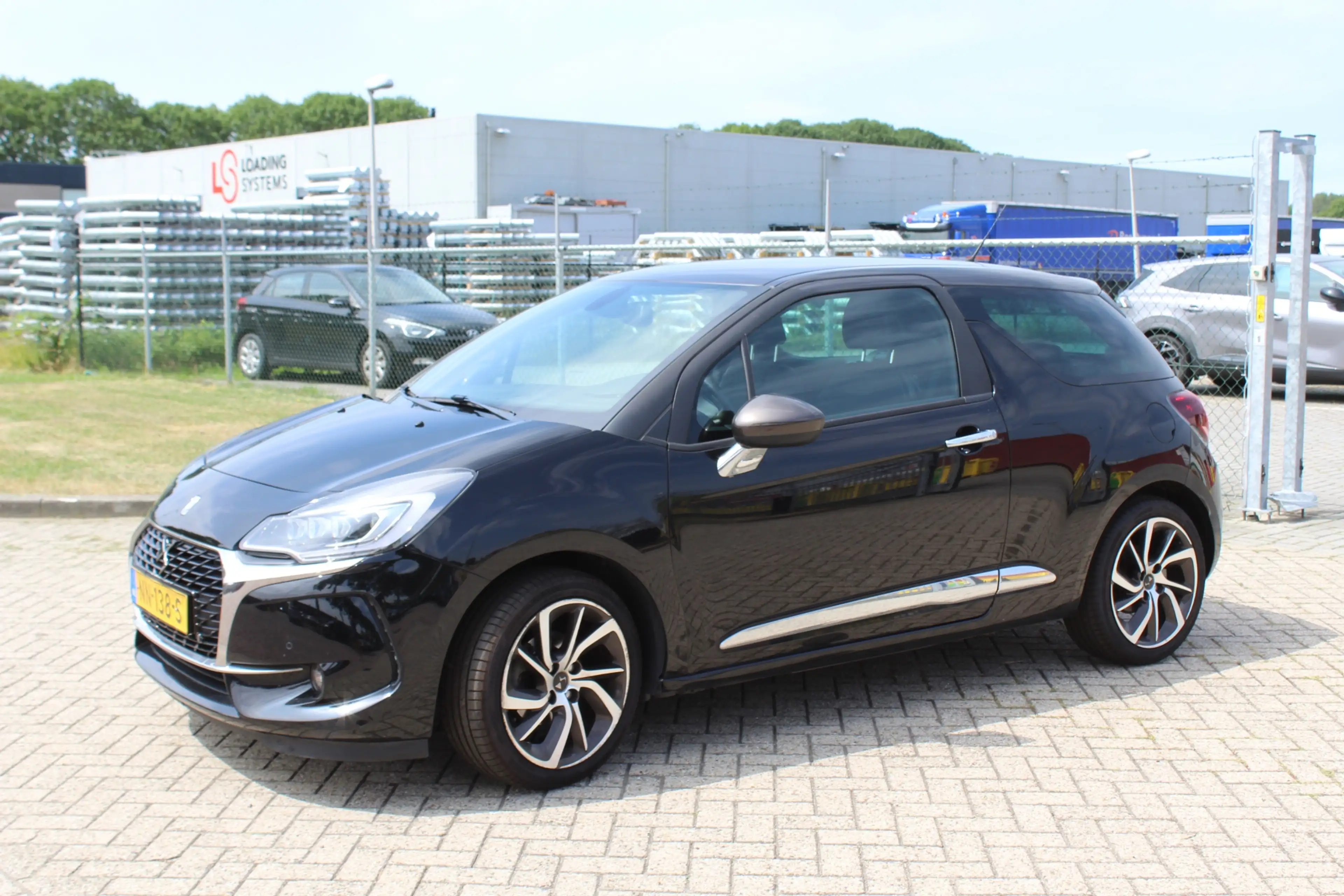 DS Automobiles DS 3 1.2 PureTech So Chic nap clima cruise navi sensore — photo 3
