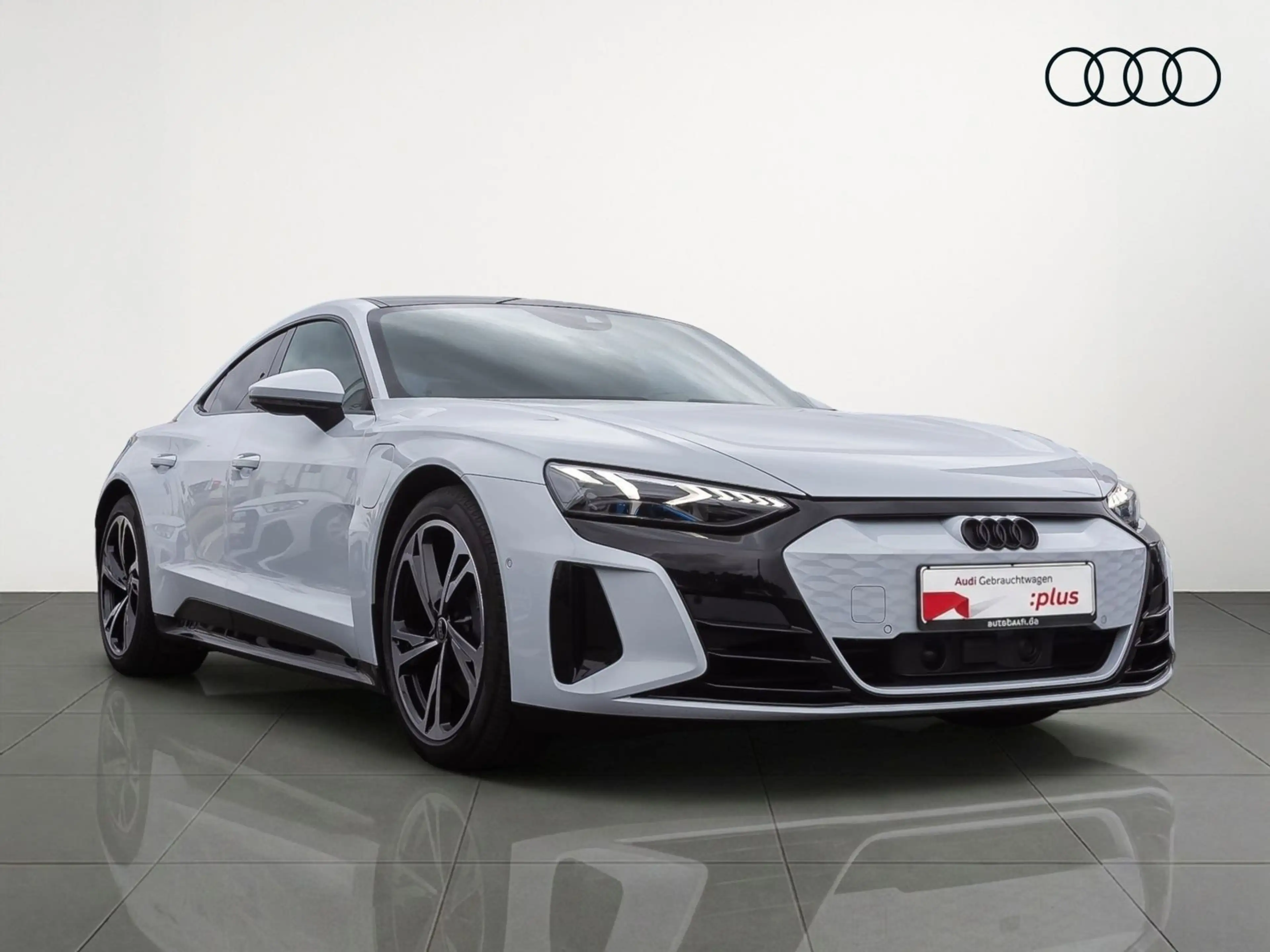 Audi e-tron GT e-tron GT Navi Matrix HuD Panorama B&O Standklim — photo 4