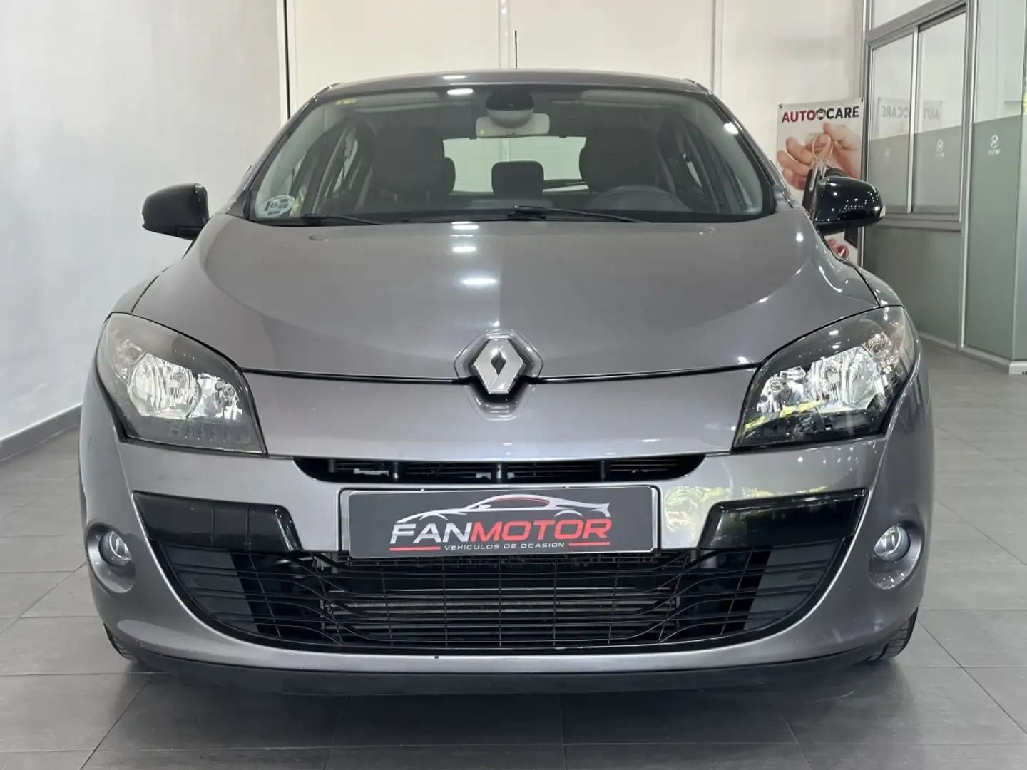 Renault Megane 1.5dCi Business Grau - 2