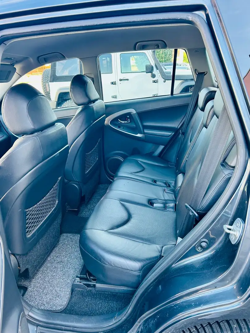 Toyota RAV 4 RAV4 2.2 d-4d Luxury 136cv - 1