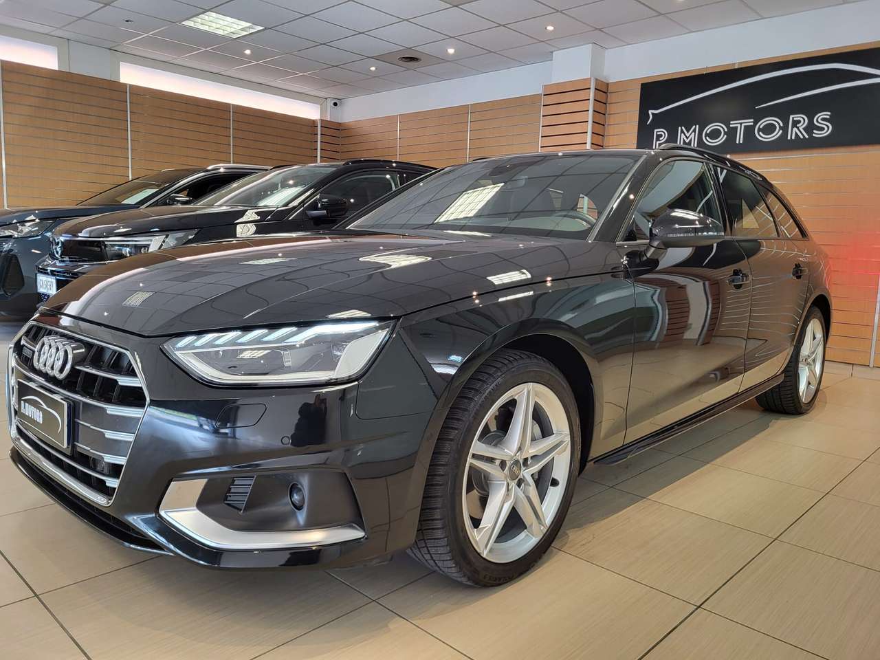 Audi A4 Avant 40 2.0 tdi Sport QUATTRO PELLE NAVI MATRIX