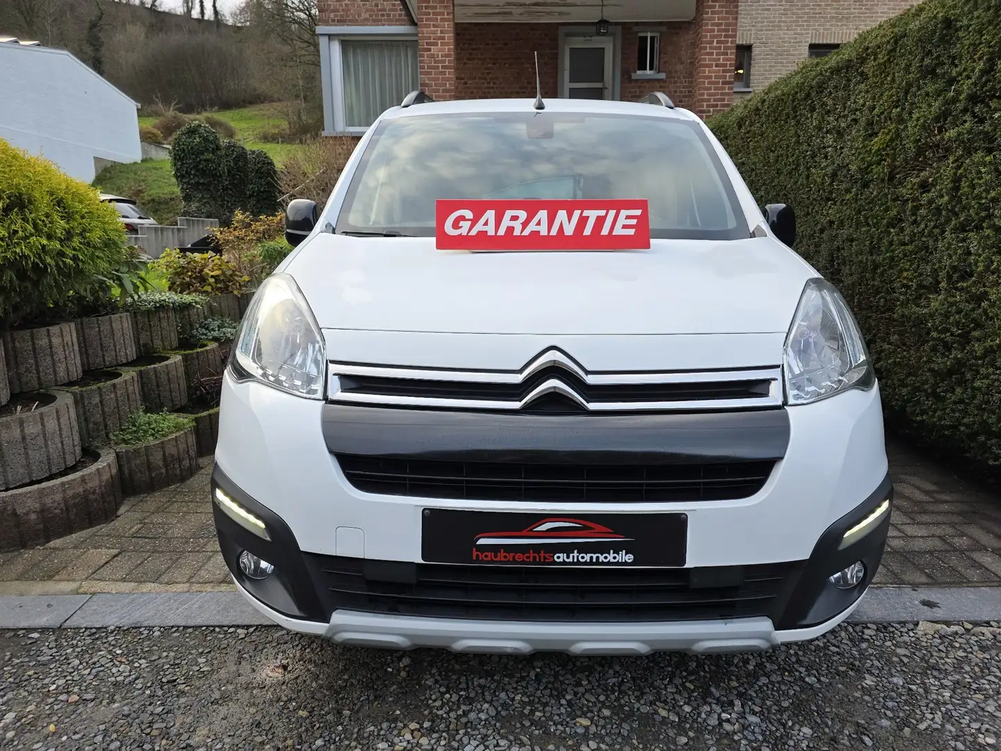 Citroen Berlingo 1.6 BlueHDi/XTR/EURO6/GPS/GARANTIE Wit - 2