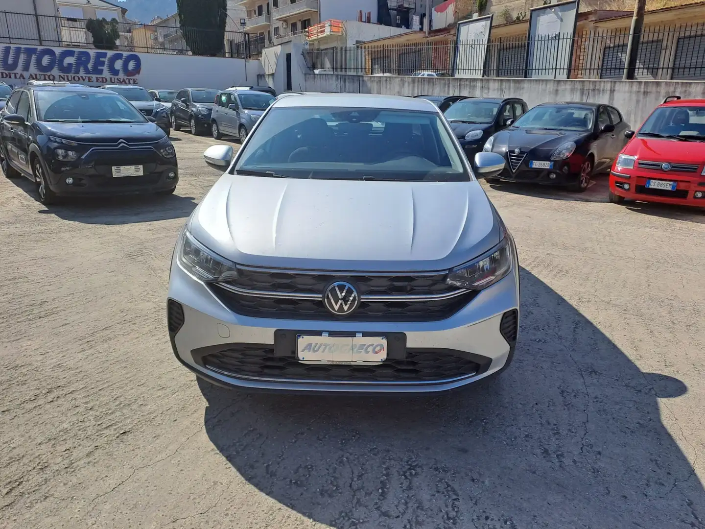 Volkswagen Taigo 1.0 TSI 115 CV Life Grijs - 2