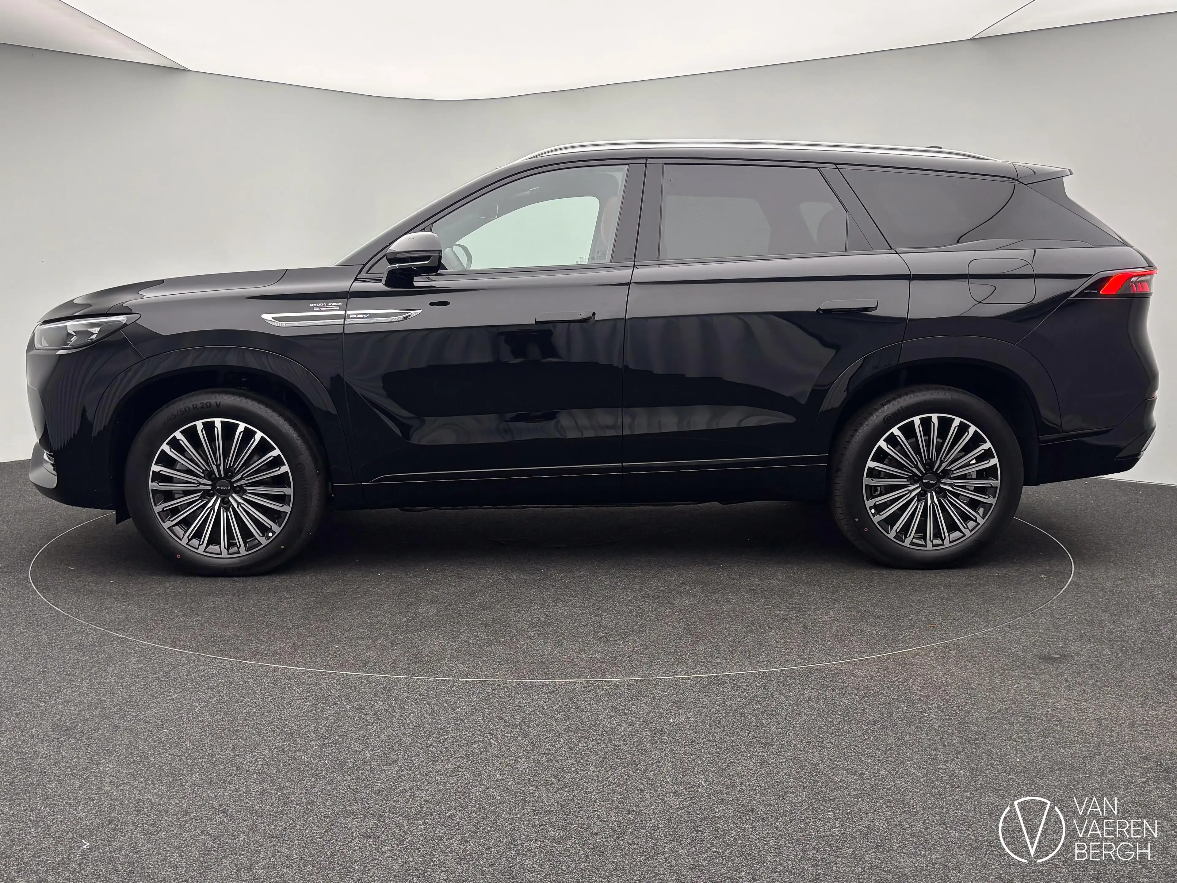 Jaecoo J8 JAECOO 8 SHS-P Exclusive — photo 7