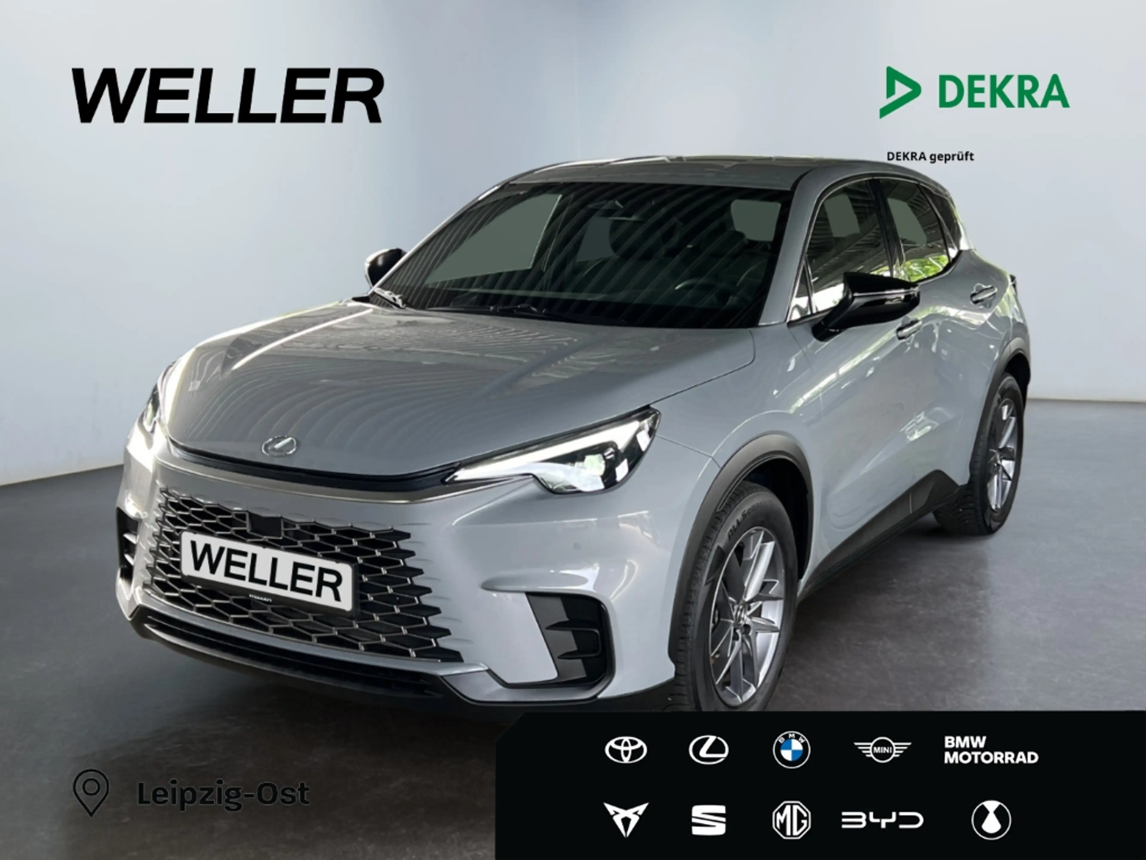 Lexus LBX FWD *LED*ACC*CAM*CarPlay*Navi*Spurhalteass*