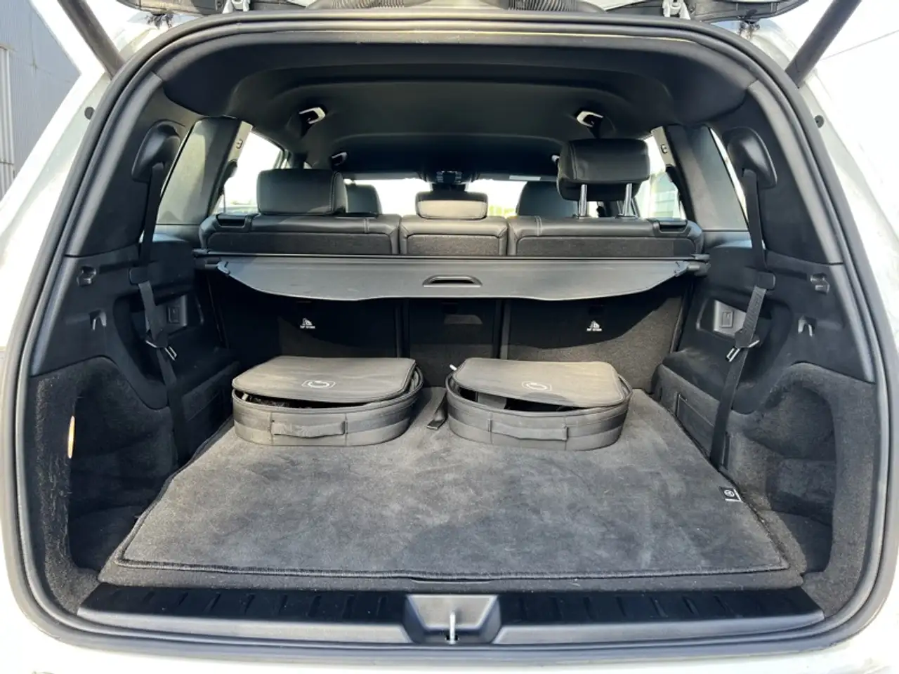 Mercedes-Benz EQB 250 Luxury Line 7 places 14