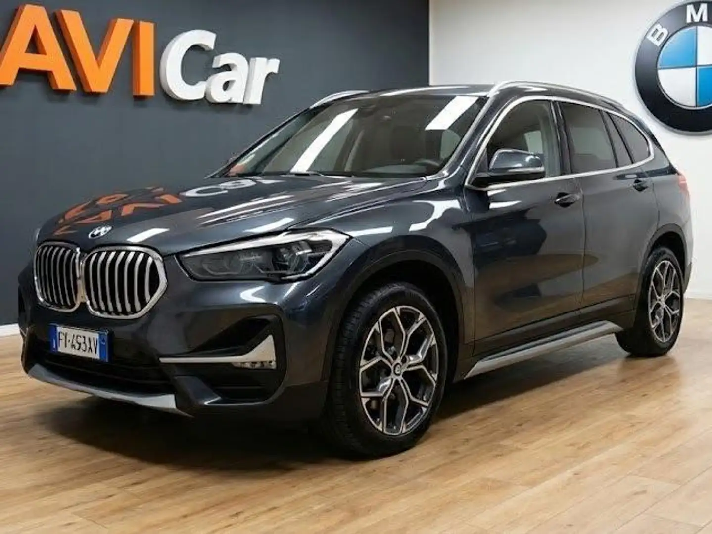 BMW X1 xDrive18d xLine Gris - 1