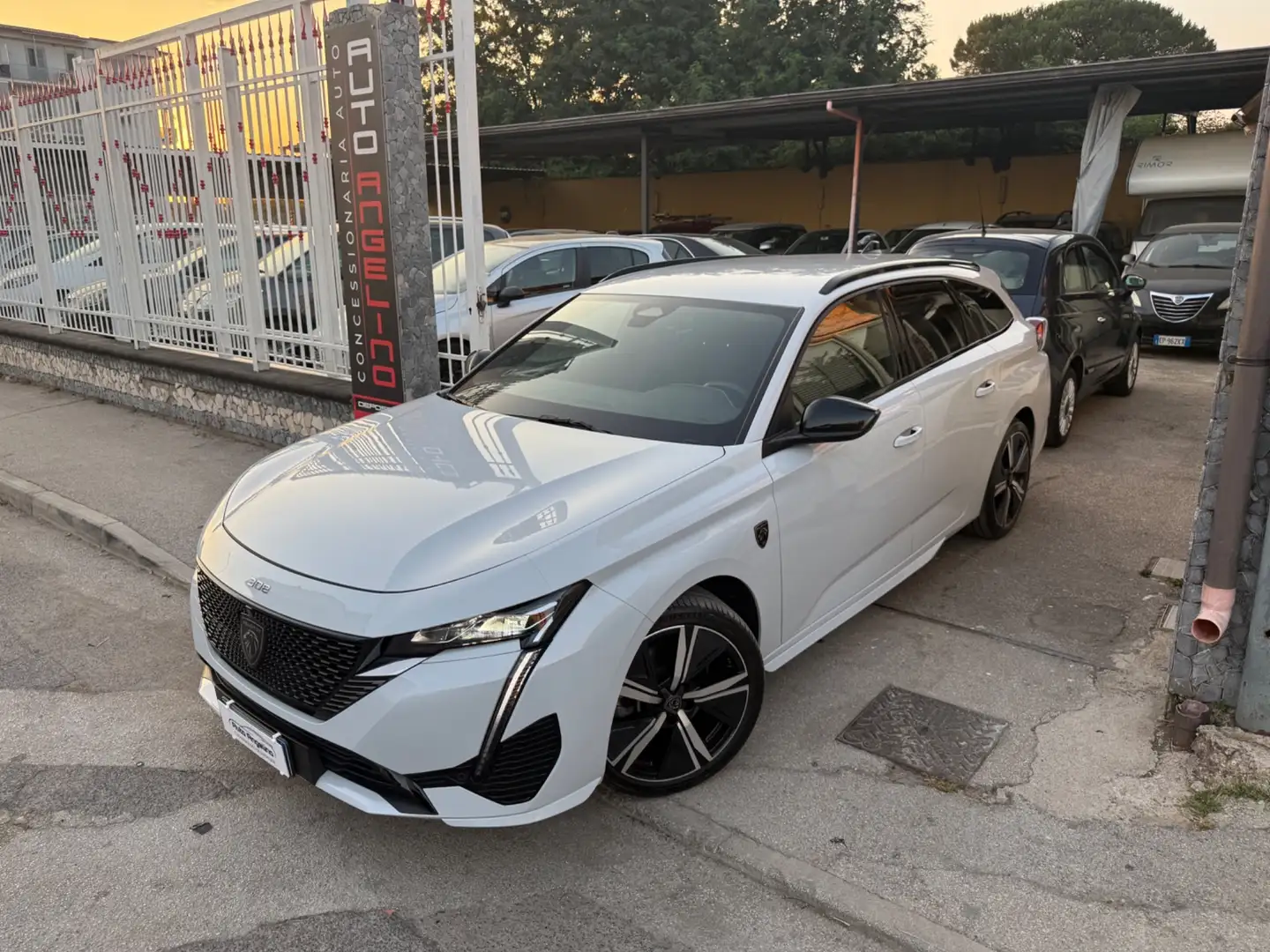 Peugeot 308 PureTech Turbo 130 S&S EAT8 SW GT Bianco - 1