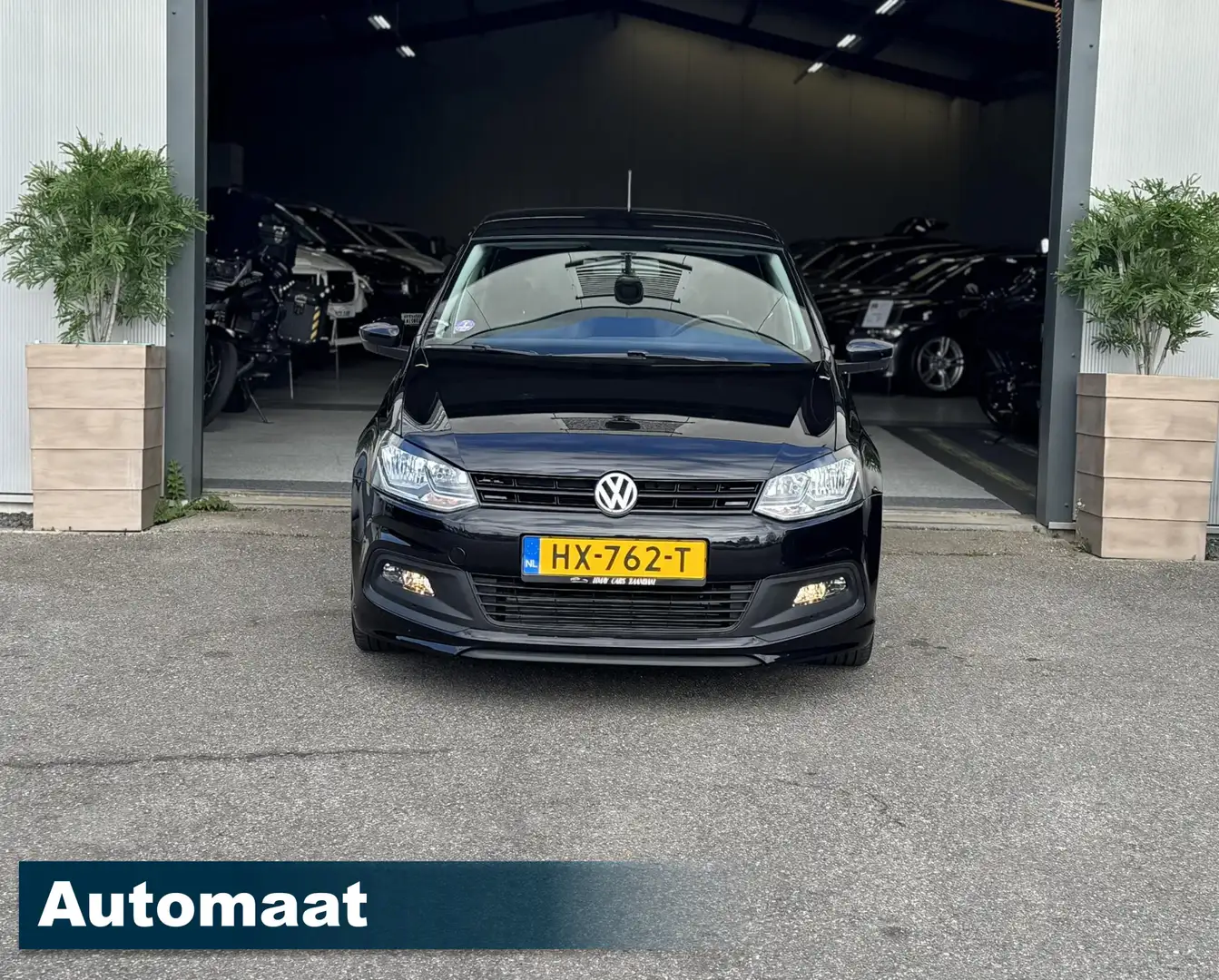 Volkswagen Polo 1.2 TSI Highline / AUTOMAAT / AIRCO / GARANTIE / Zwart - 2