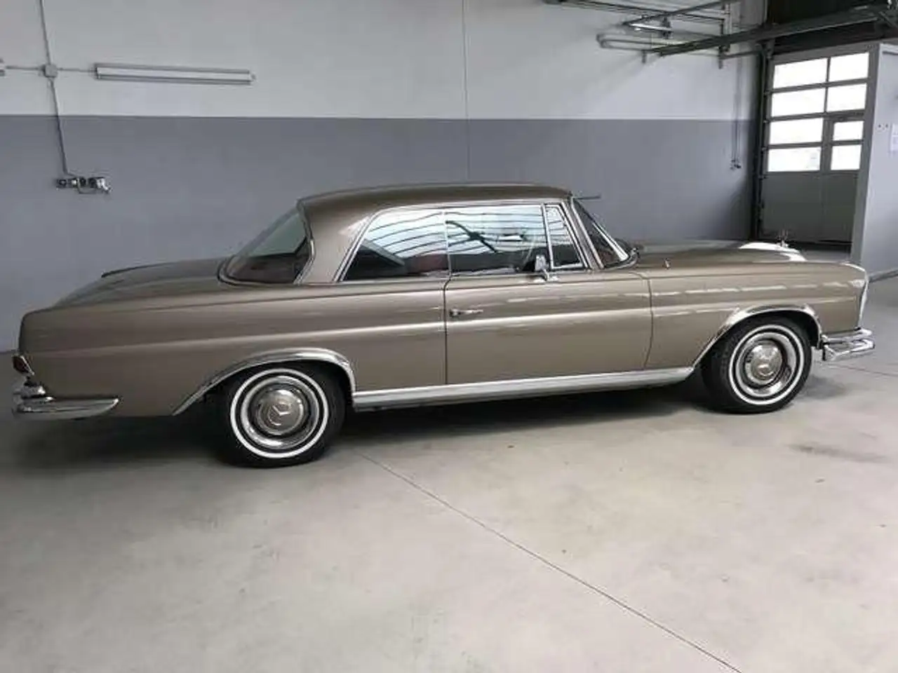 Mercedes-Benz 280, foto 7