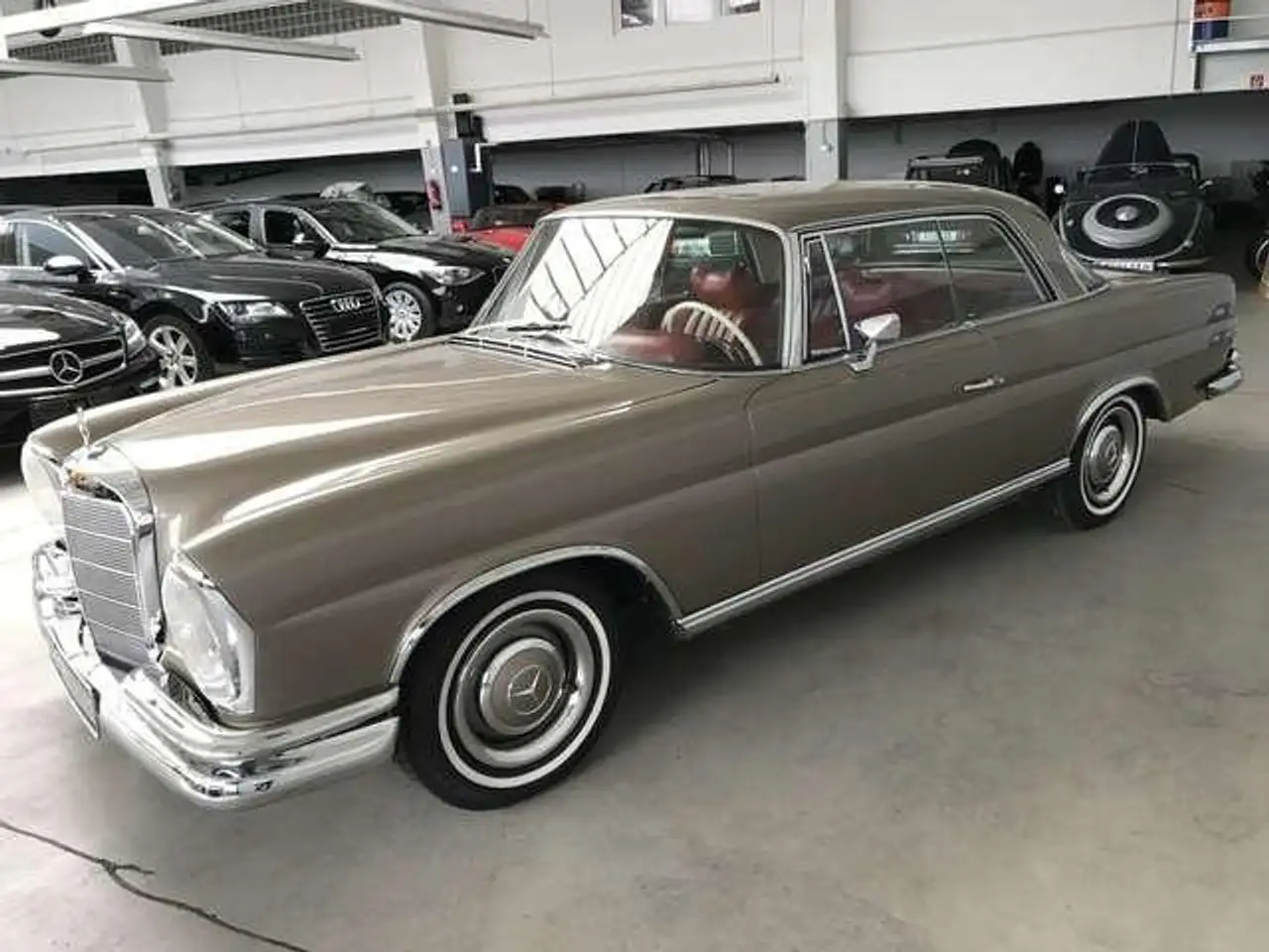Mercedes-Benz 280, foto 3
