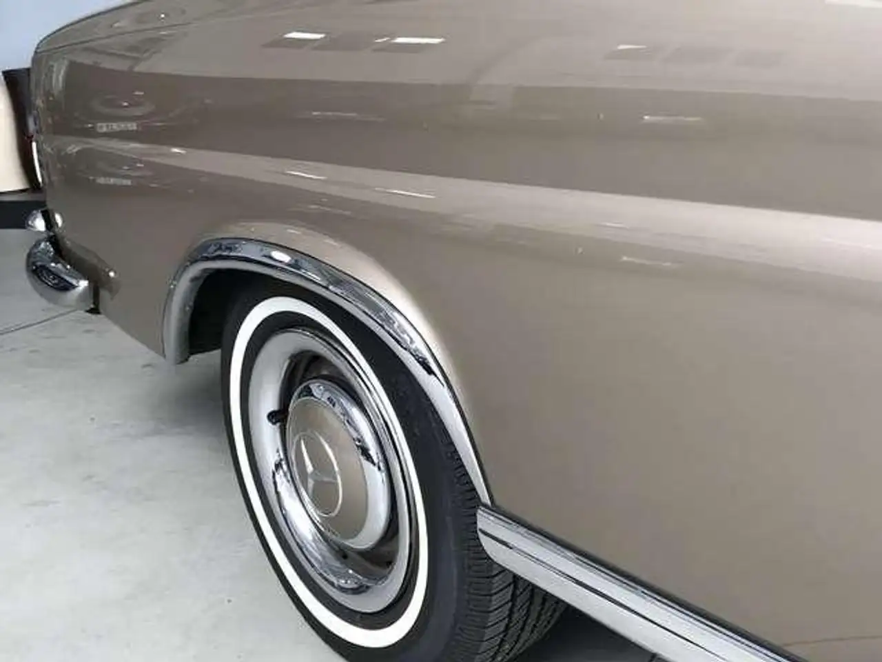 Mercedes-Benz 280, foto 11