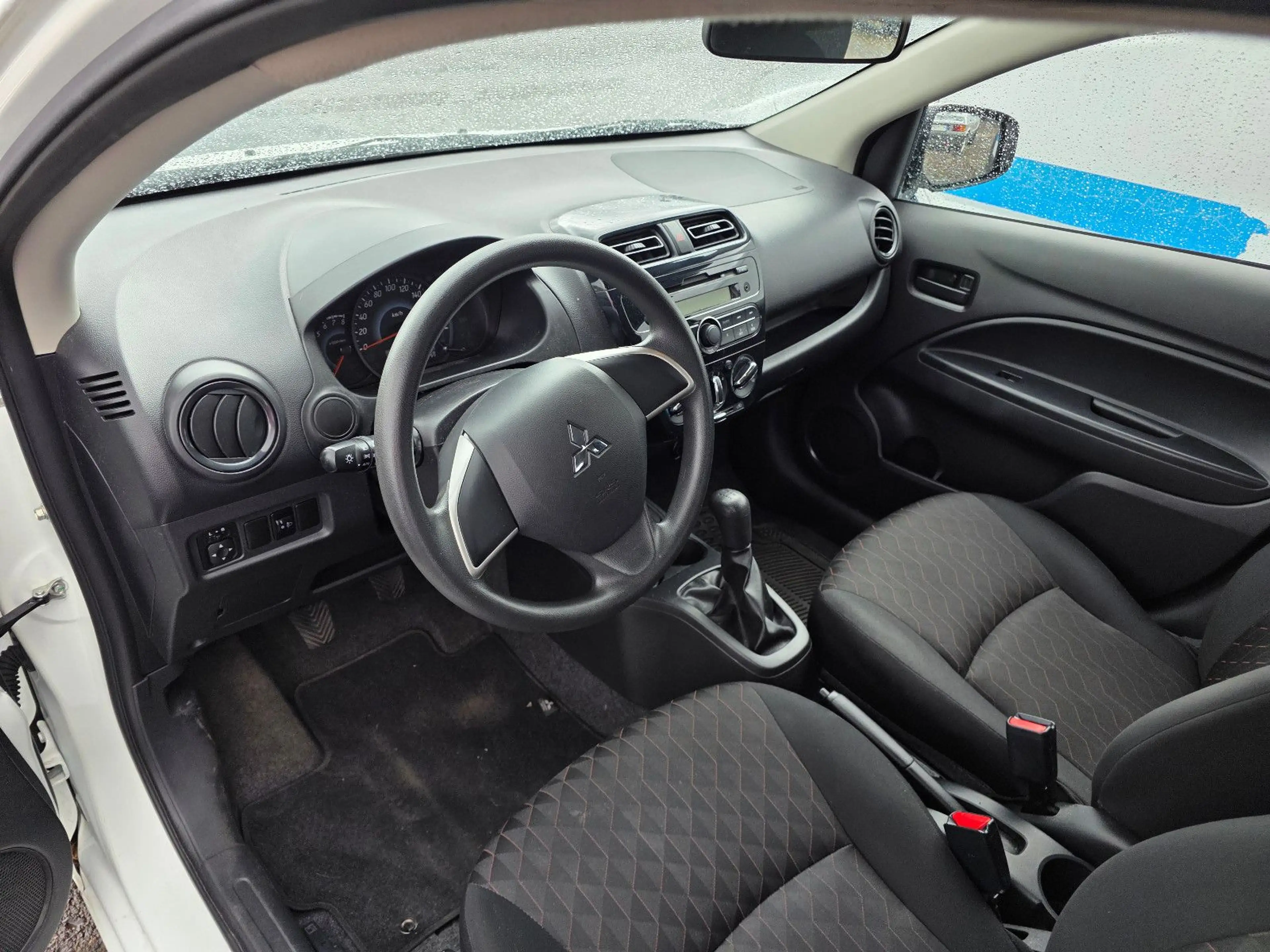 Mitsubishi Space Star Basis — photo 11