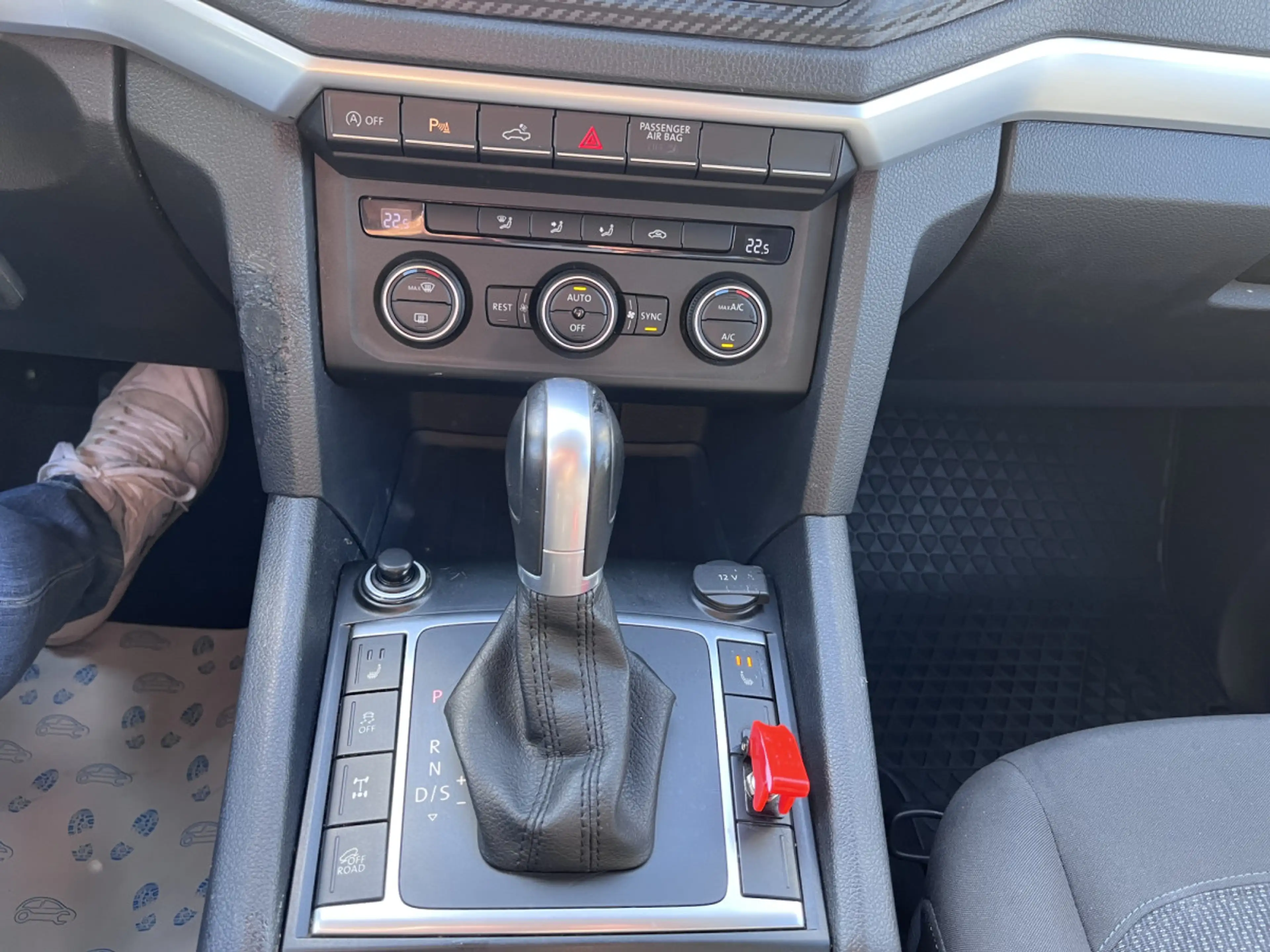 Volkswagen Amarok 3.0TdV6 Highline AHK Kamera Covertop Webasto — photo 13